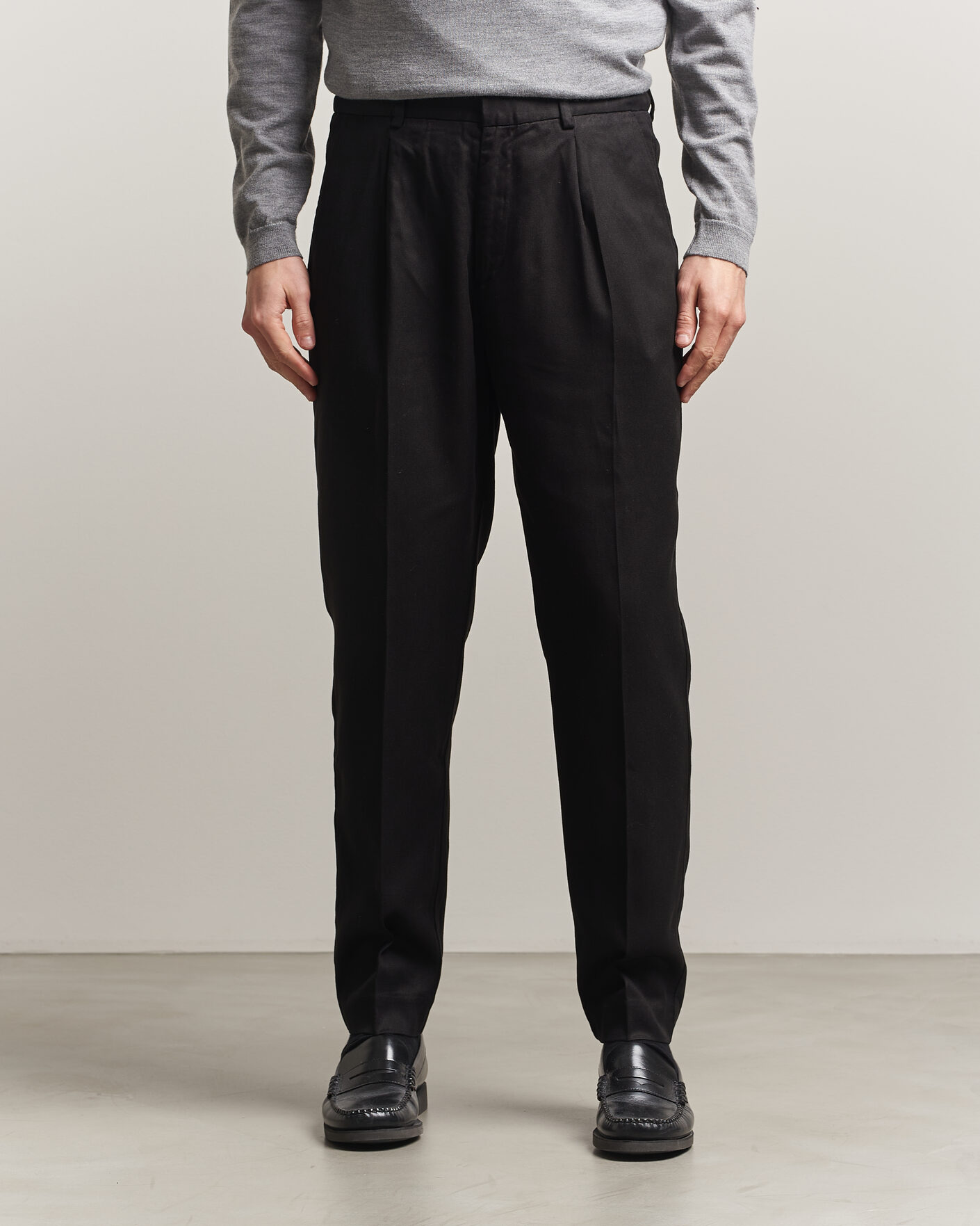 Hombres | Pantalones | A Day's March | Smart Lyocell Trousers Black