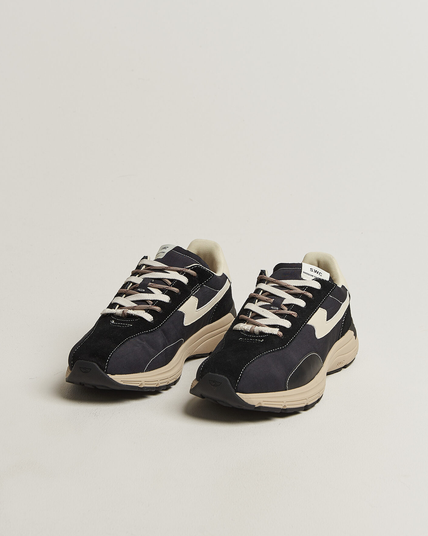 Hombres | Zapatillas | Stepney Workers Club | Legion S-Strike Suede Sneaker Black
