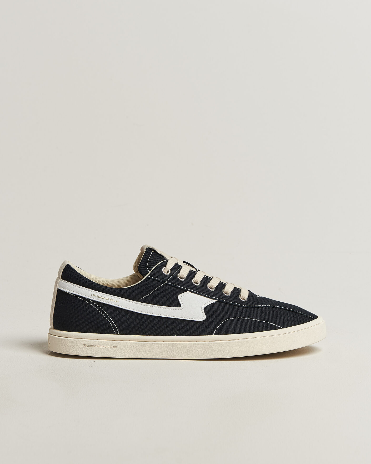 Hombres | Zapatillas | Stepney Workers Club | Surma S-Strike Canvas Sneaker Black