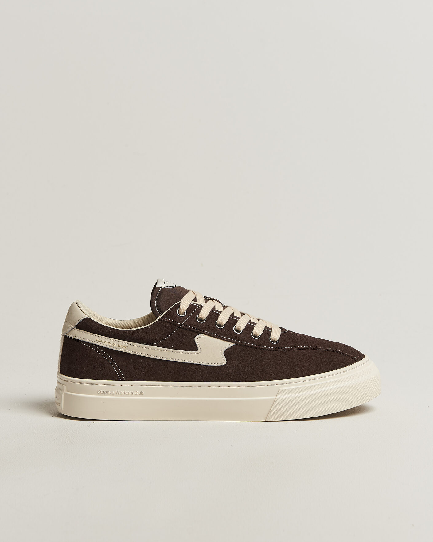 Hombres | Zapatillas | Stepney Workers Club | Dellow S-Strike Cupsole Suede Sneaker Dark Brown