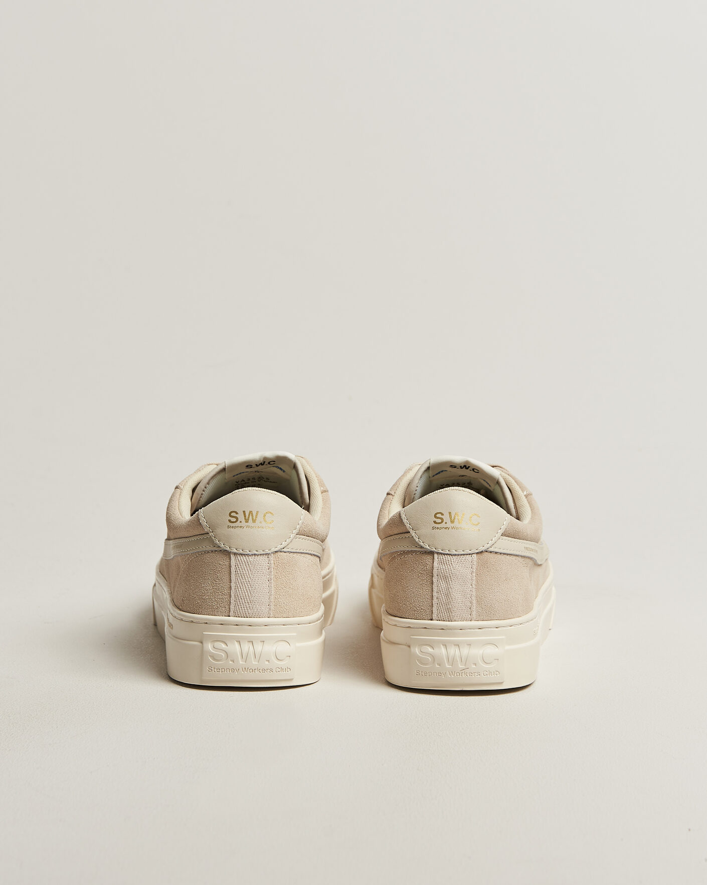 Hombres | Zapatillas | Stepney Workers Club | Dellow S-Strike Cupsole Suede Sneaker Oat
