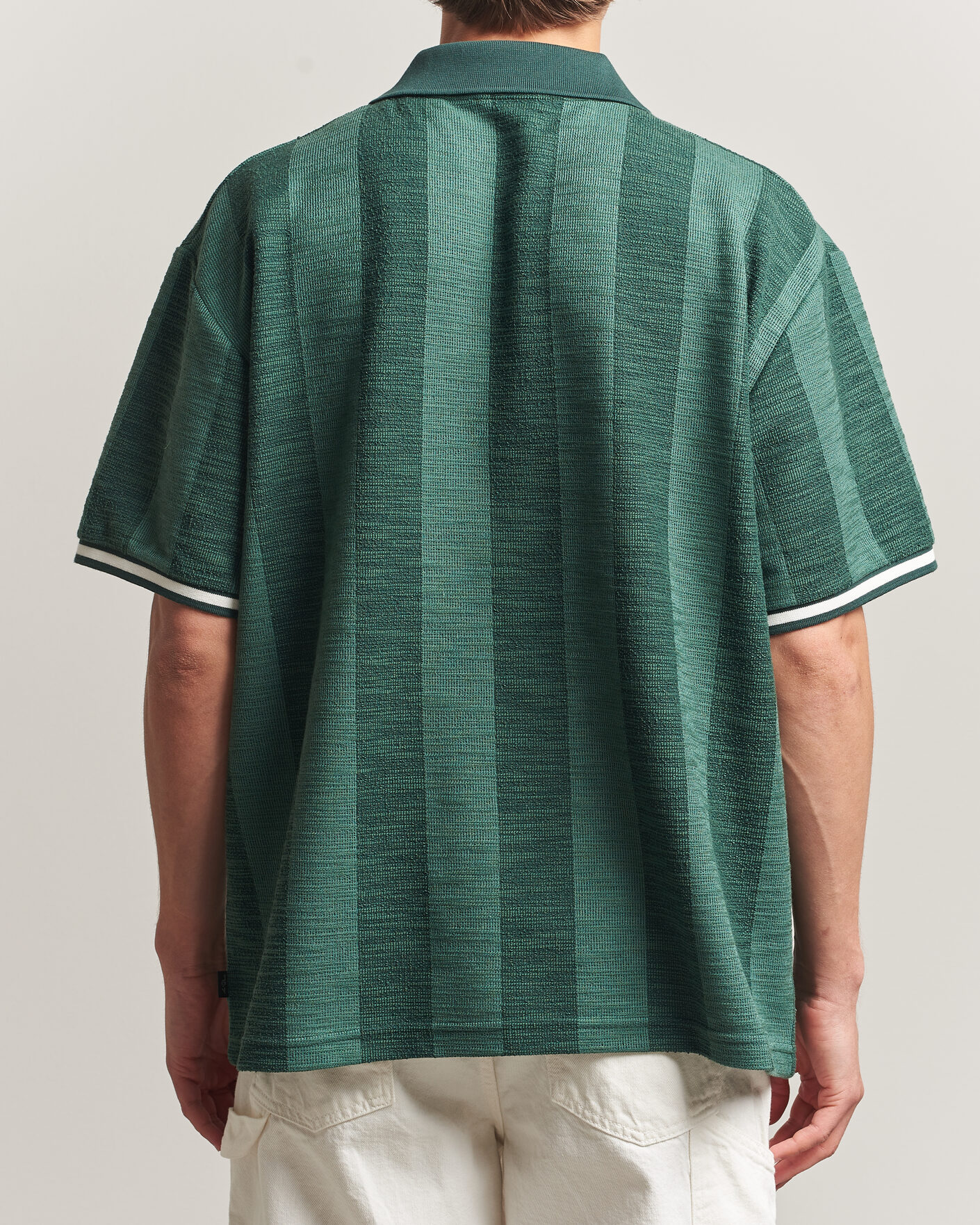 Hombres | Polos | LES DEUX | Prince Stripe Jaquard Polo Pineneedle Green