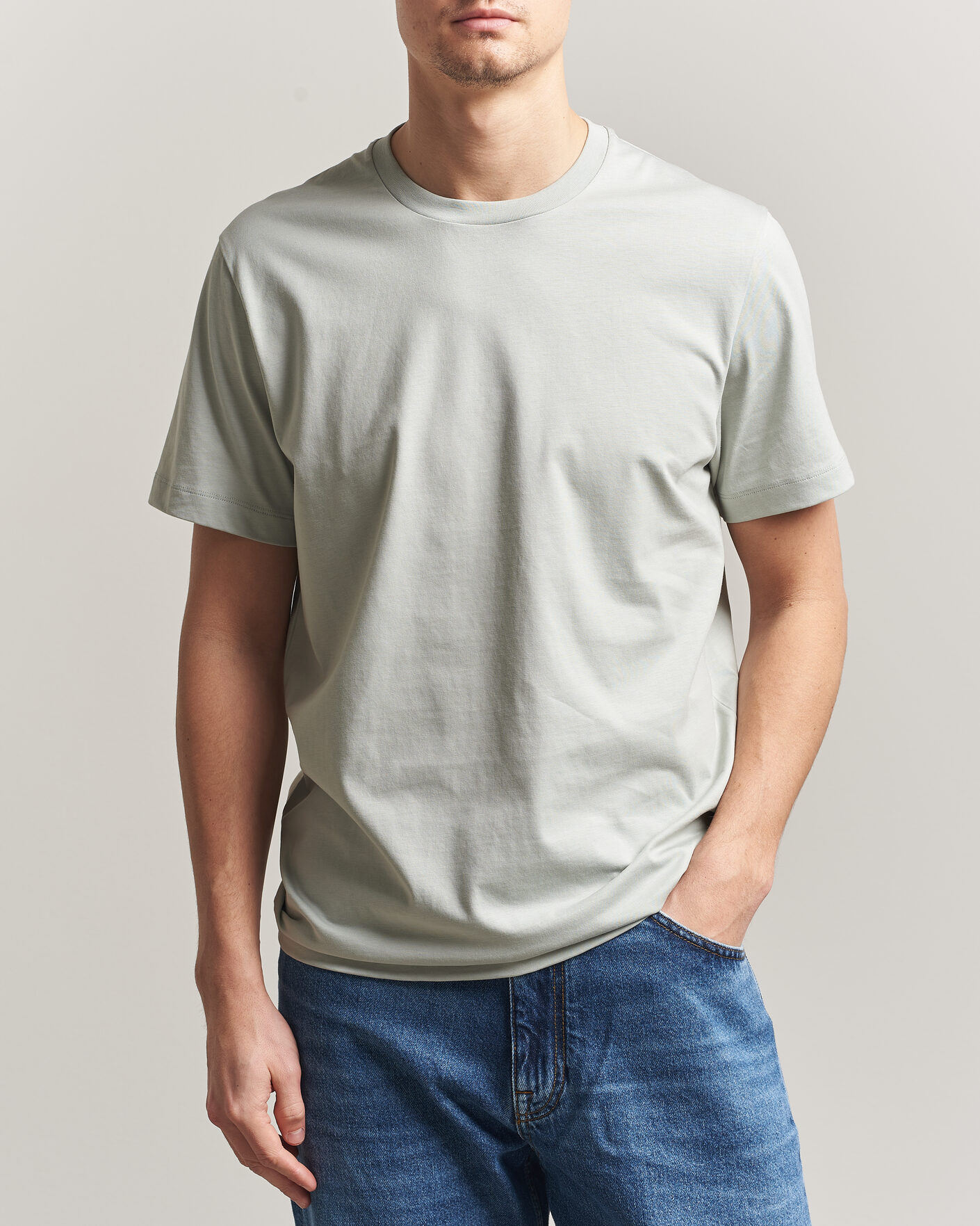 Hombres | Camisetas | Filippa K | Filip Crew Neck T-Shirt Silver Grey