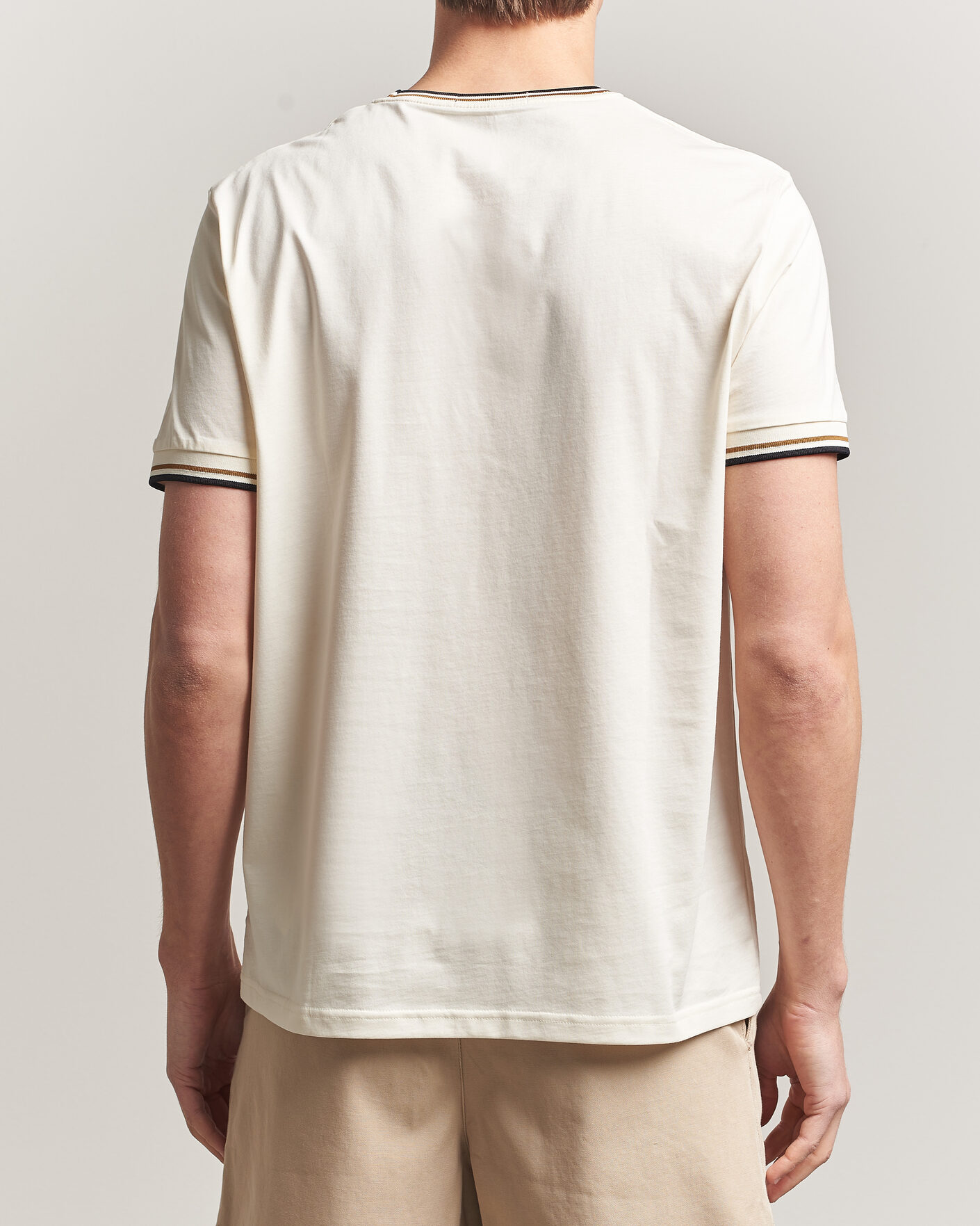 Hombres | Camisetas | Fred Perry | Twin Tipped T-Shirt Ecru