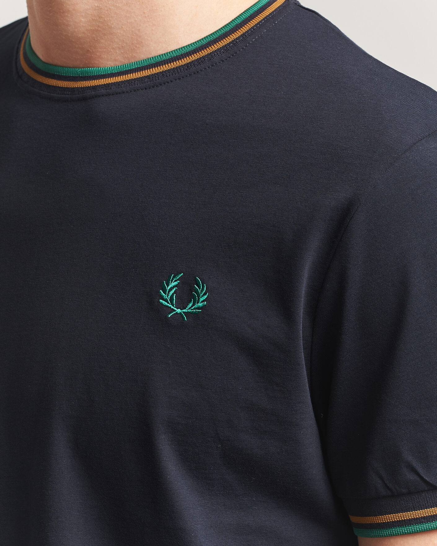 Hombres | Camisetas | Fred Perry | Twin Tipped T-Shirt Navy