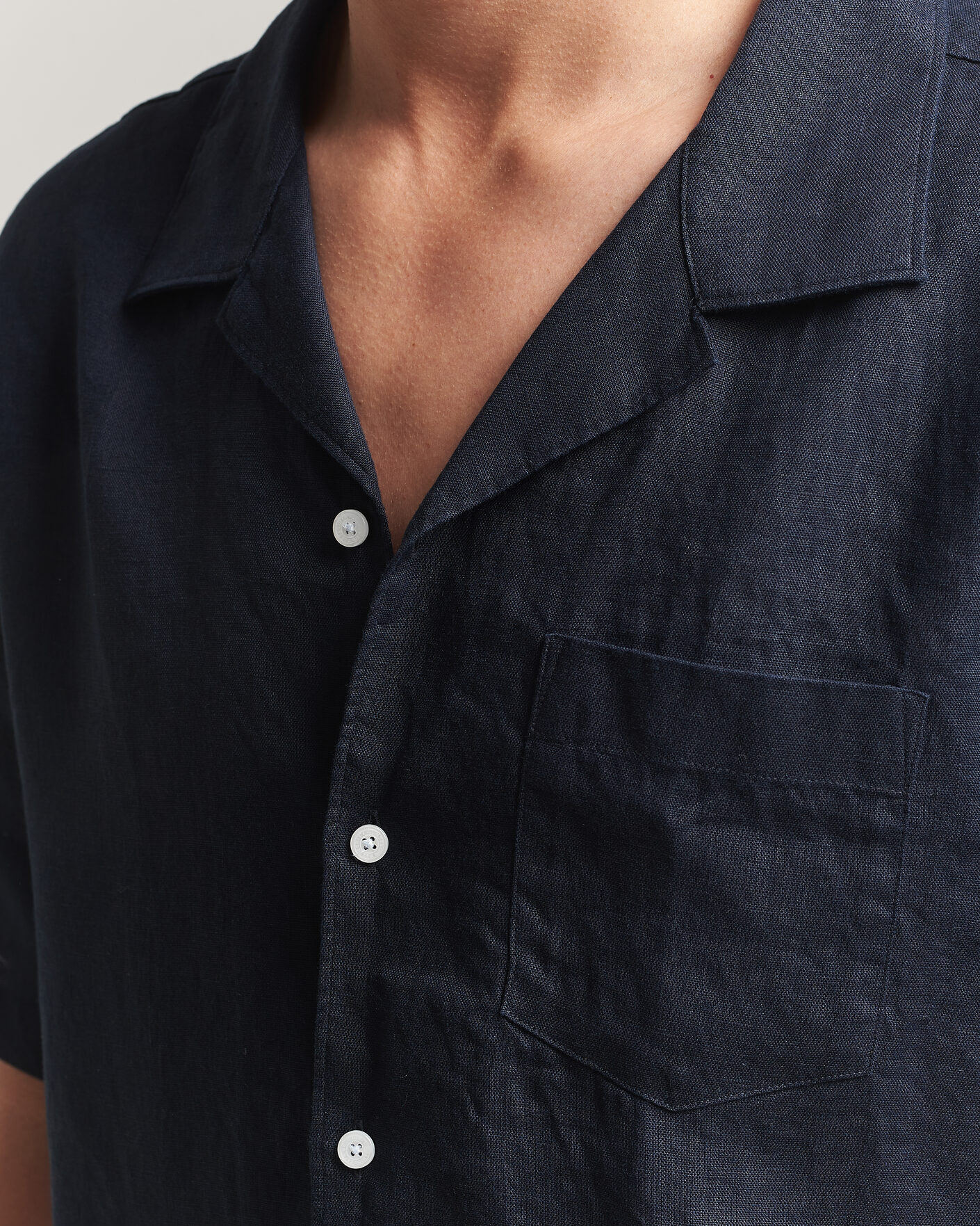 Hombres | Camisas | J.Lindeberg | Elio Linen Short Sleeve Shirt Navy