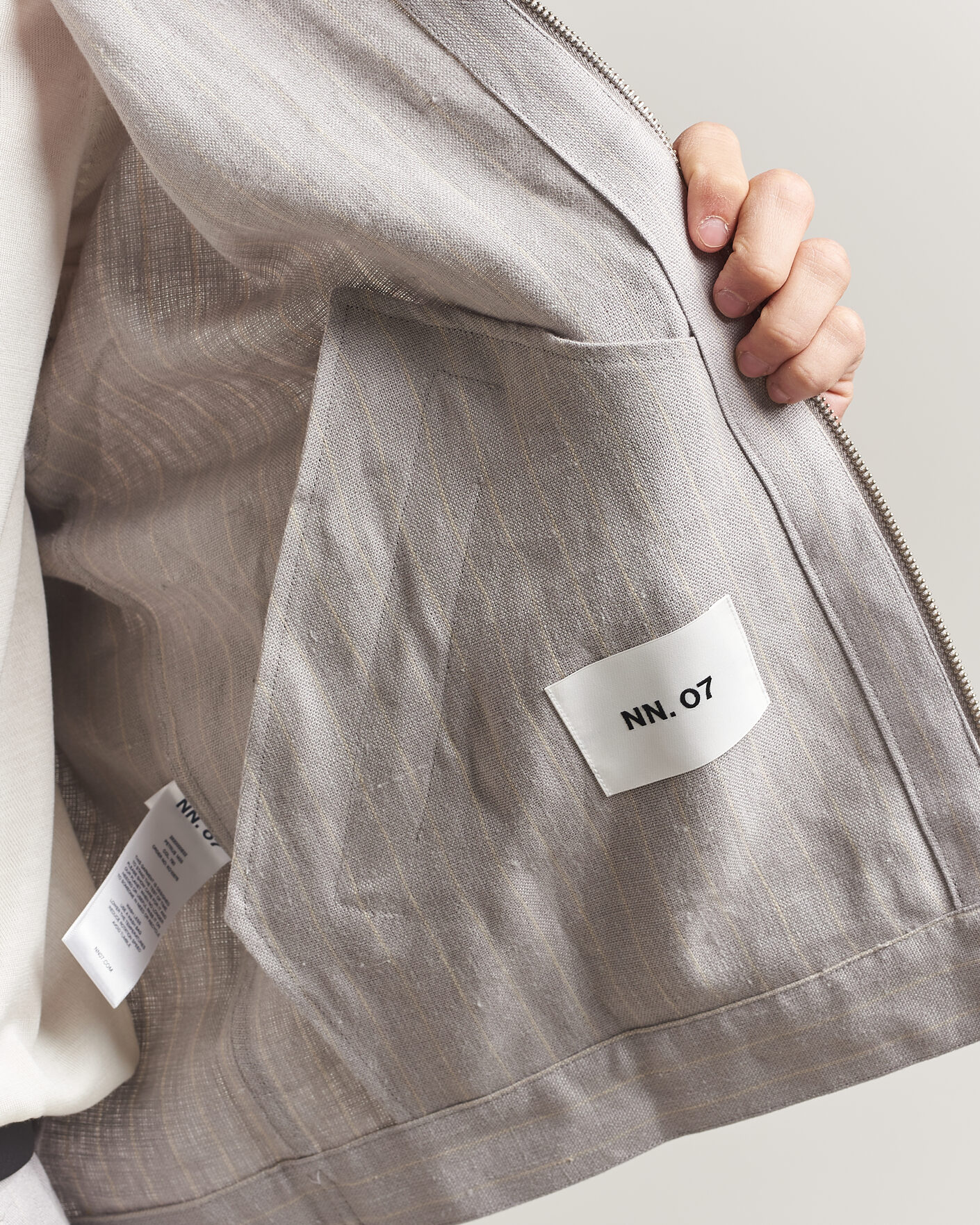 Hombres | Camisas | NN07 | Petrus Pinstriped Linen Full Zip Overshirt Grey