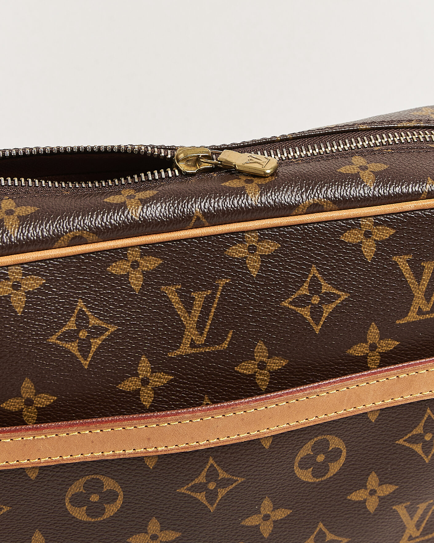Hombres | Pre-Owned & Vintage Bags | Louis Vuitton Pre-Owned | Trocadero 27 Bag Monogram