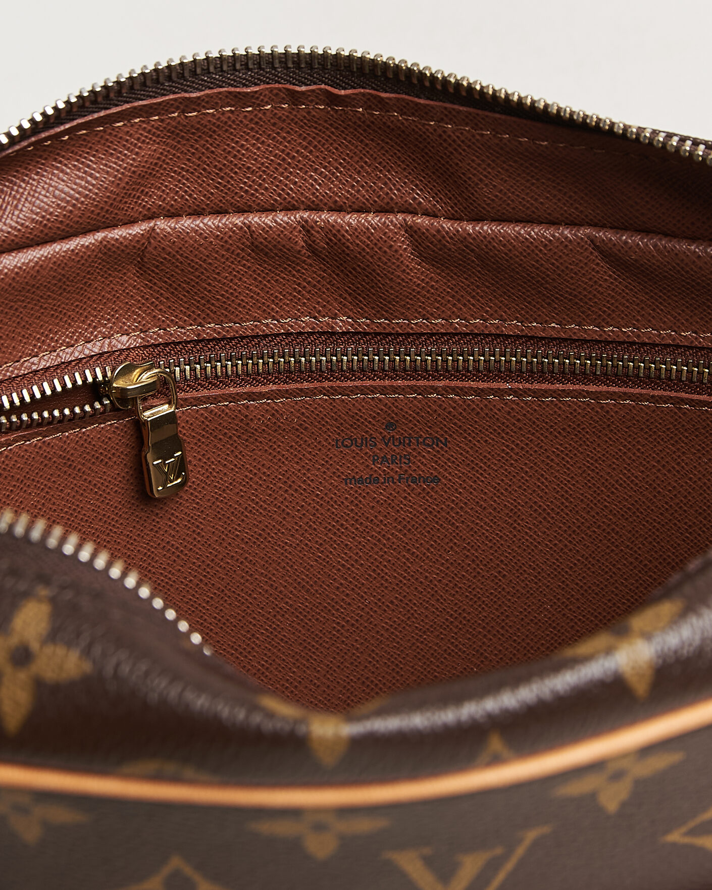 Hombres | Pre-Owned & Vintage Bags | Louis Vuitton Pre-Owned | Trocadero 27 Bag Monogram