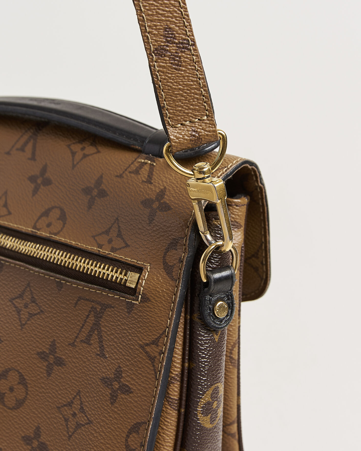 Hombres | Pre-Owned & Vintage Bags | Louis Vuitton Pre-Owned | Pochette Métis Reverse Monogram