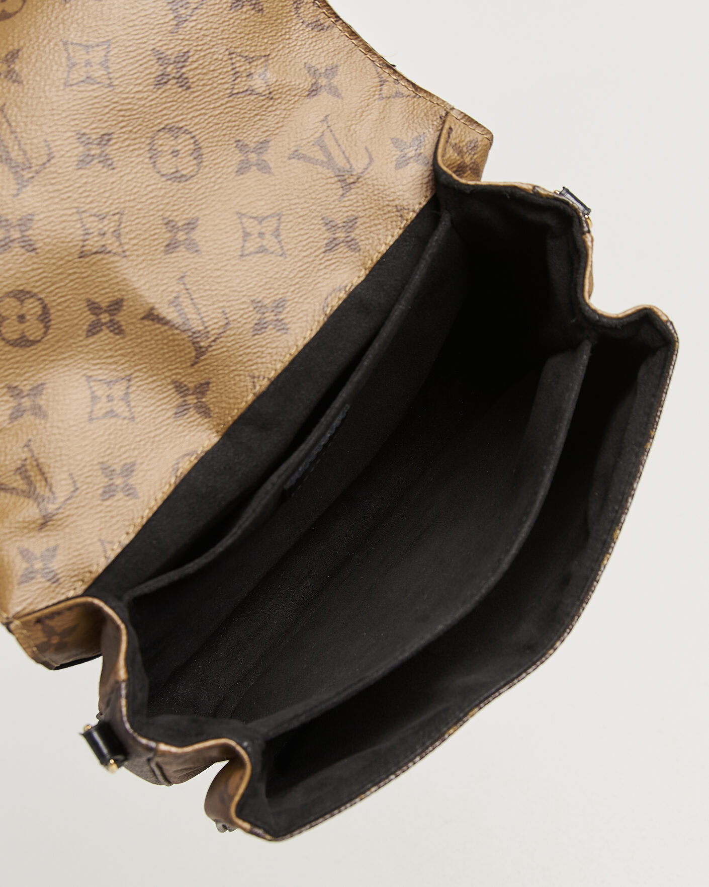 Hombres | Pre-Owned & Vintage Bags | Louis Vuitton Pre-Owned | Pochette Métis Reverse Monogram