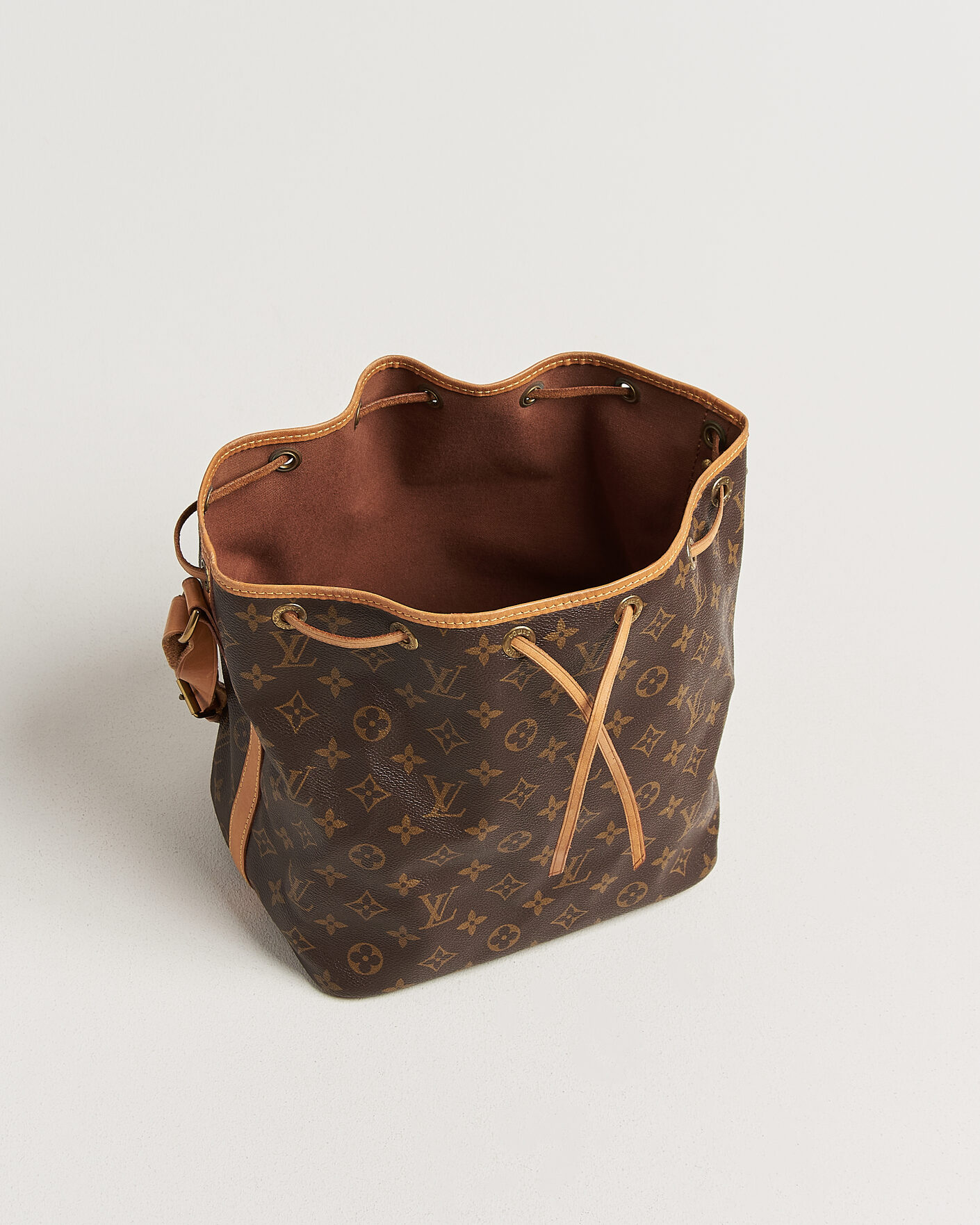 Hombres | Pre-Owned & Vintage Bags | Louis Vuitton Pre-Owned | Petit Noé Monogram
