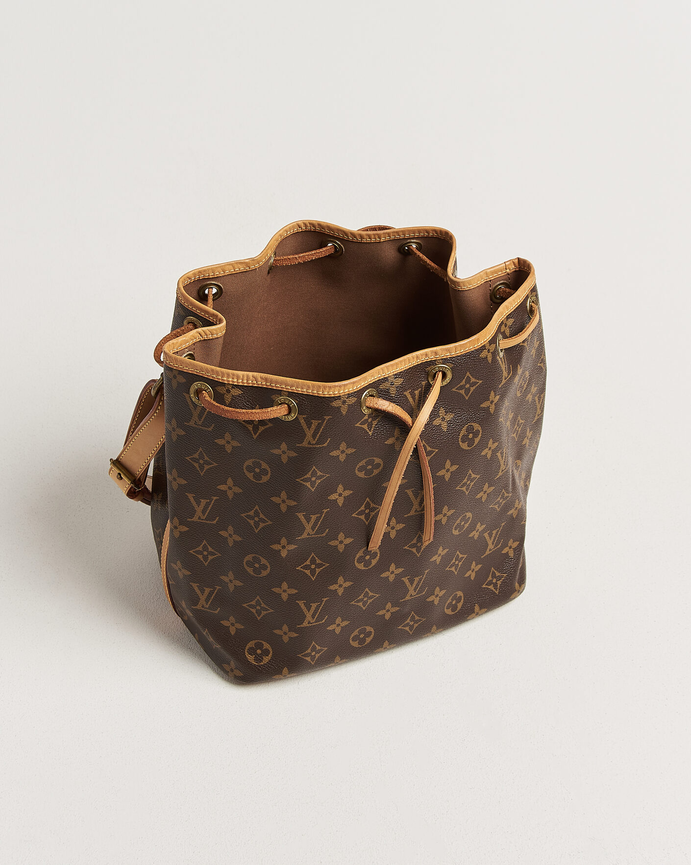 Hombres | Pre-Owned & Vintage Bags | Louis Vuitton Pre-Owned | Petit Noé Monogram