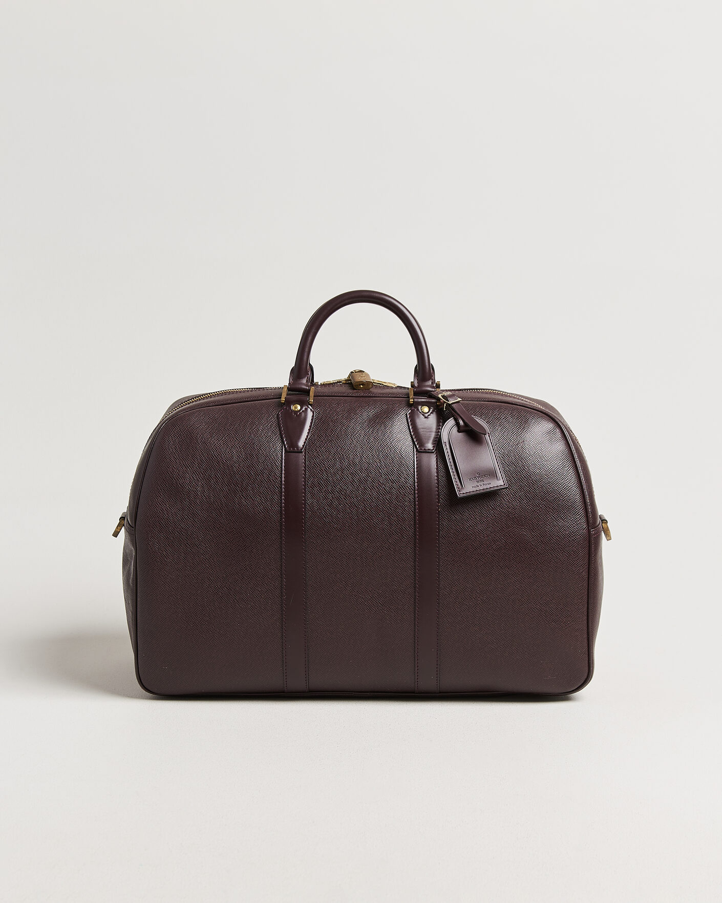 Hombres | Pre-Owned & Vintage Bags | Louis Vuitton Pre-Owned | Taiga Kendall Weekend Bag PM Burgundy