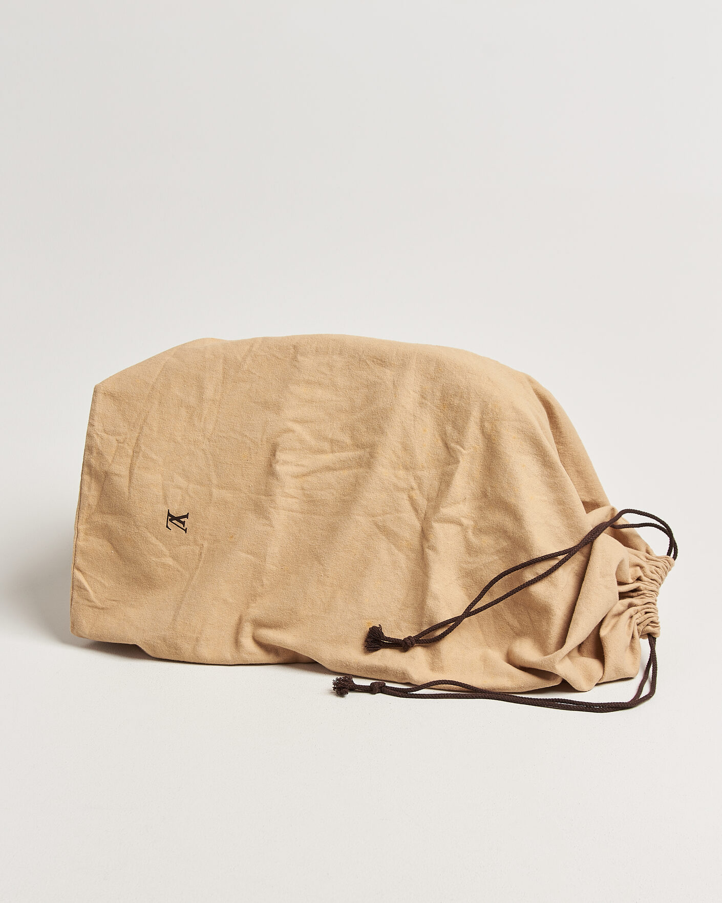 Hombres | Pre-Owned & Vintage Bags | Louis Vuitton Pre-Owned | Taiga Kendall Weekend Bag PM Burgundy