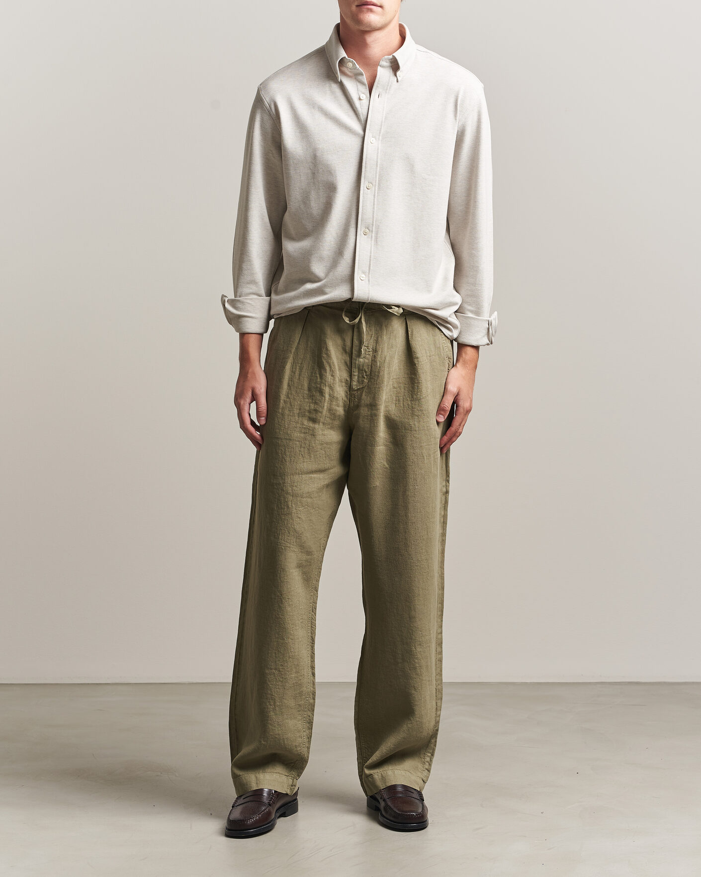 Hombres | Pantalones | Polo Ralph Lauren | Easy Fit Pleated Trousers Sage Green