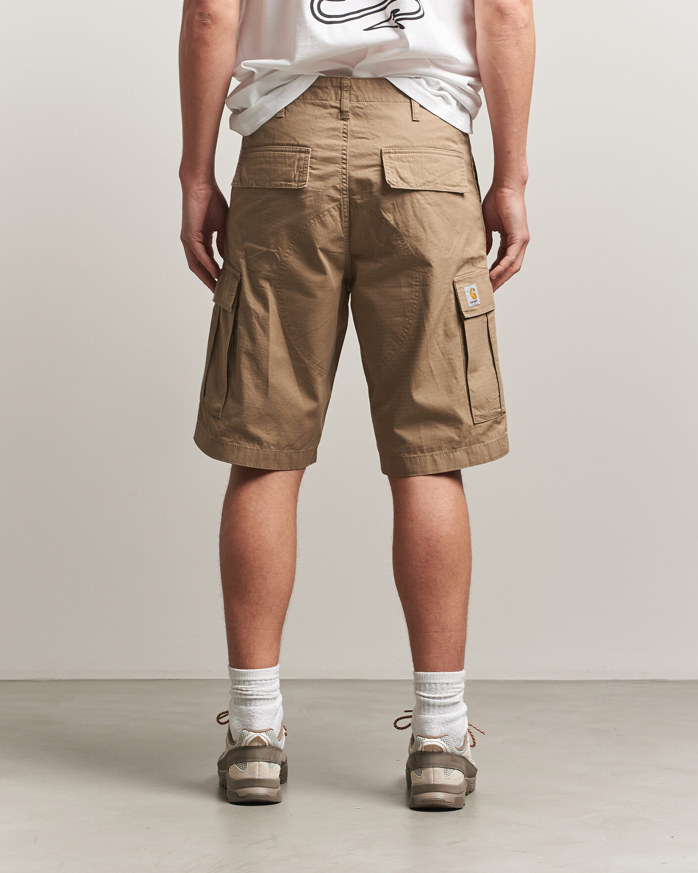 Hombres | Pantalones cortos | Carhartt WIP | Regular Cargo Ripstop Shorts Leather
