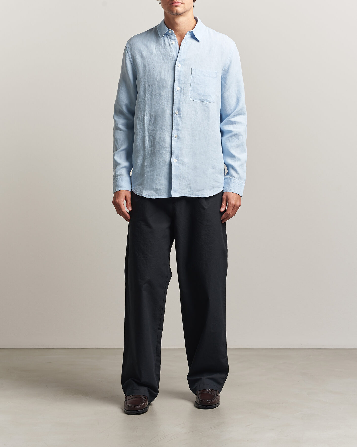 Hombres | Pantalones | Samsøe Samsøe | Valentin Cotton/Linen Pleated Trousers Black