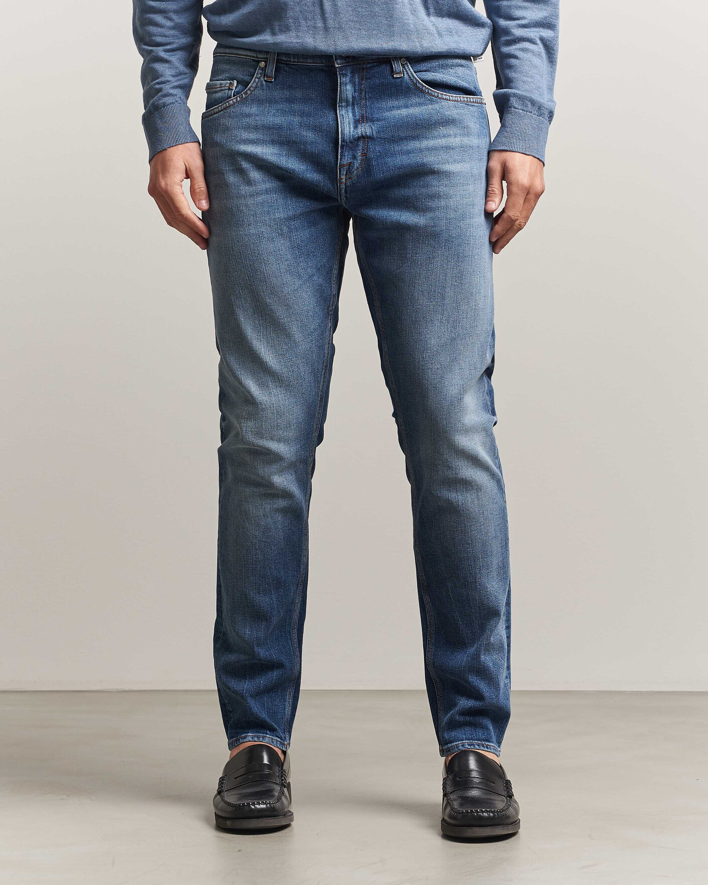 Hombres | Pantalones | Tiger of Sweden | Pistolero Jeans Medium Blue