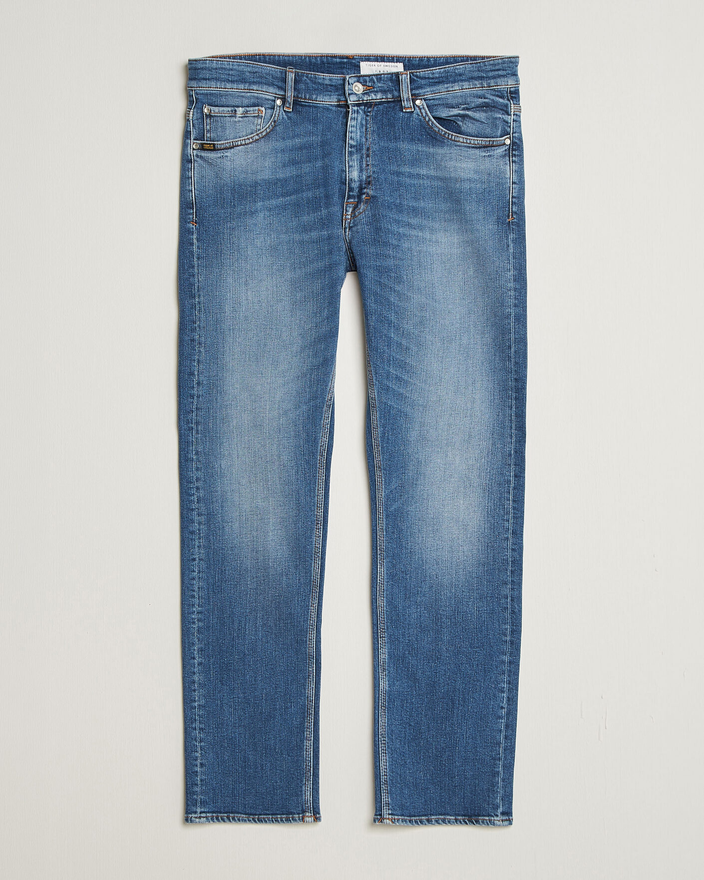 Hombres | Pantalones | Tiger of Sweden | Des Jeans Medium Blue