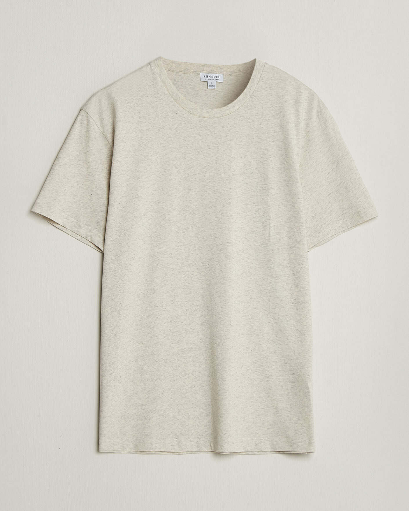 Hombres | Camisetas | Sunspel | Riviera Midweight T-Shirt Archive White