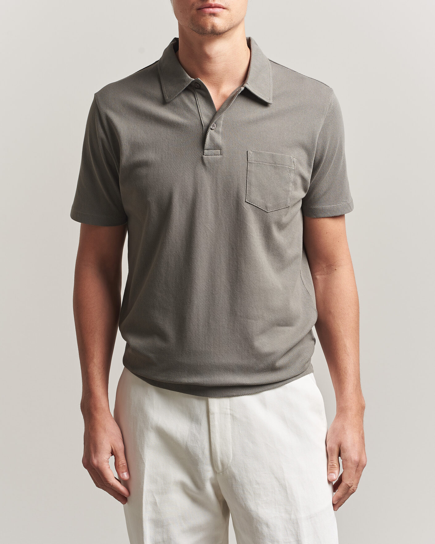 Hombres | Polos | Sunspel | Riviera Polo Shirt Fossil Grey