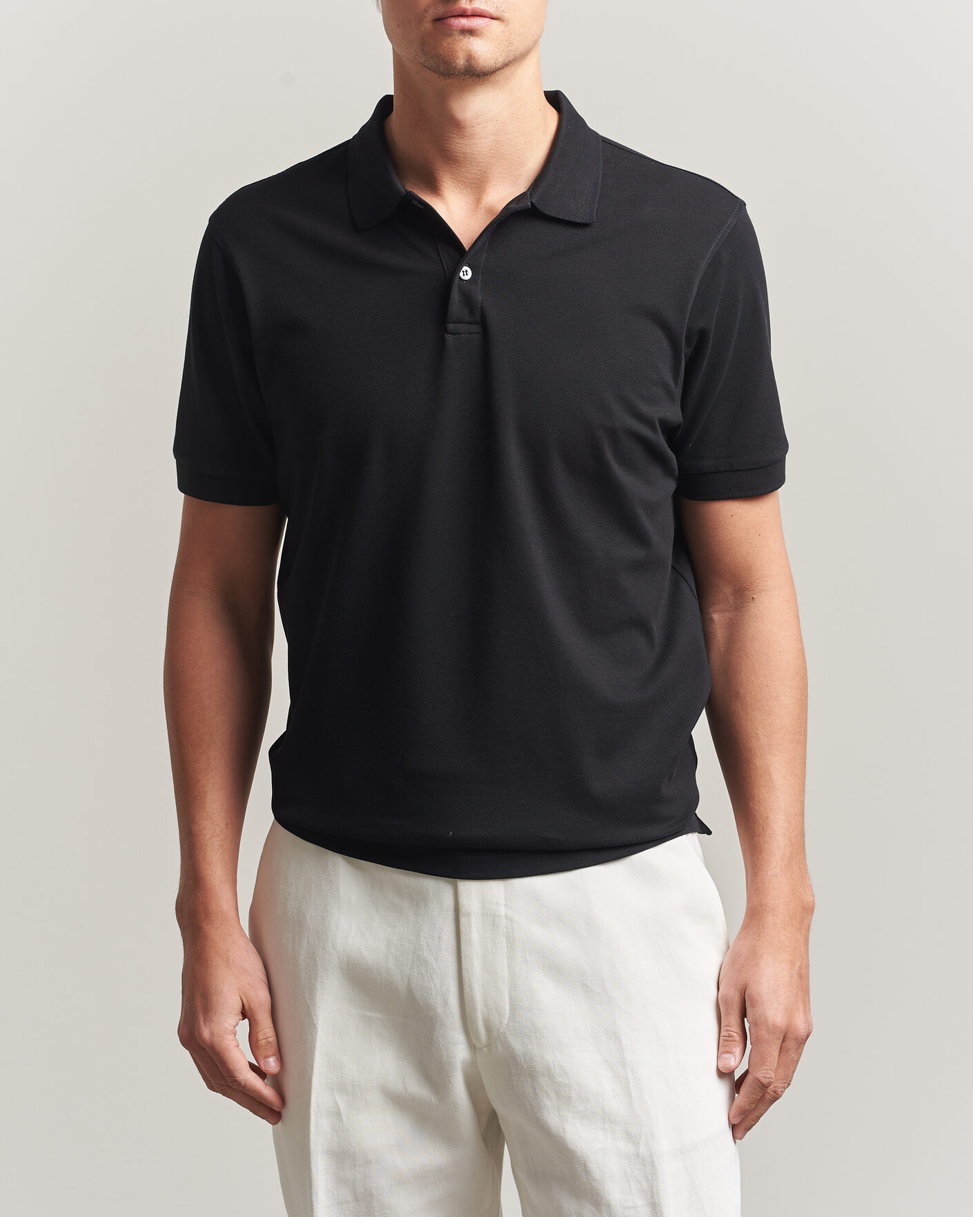 Hombres | Polos | Sunspel | Short Sleeve Pique Polo Black