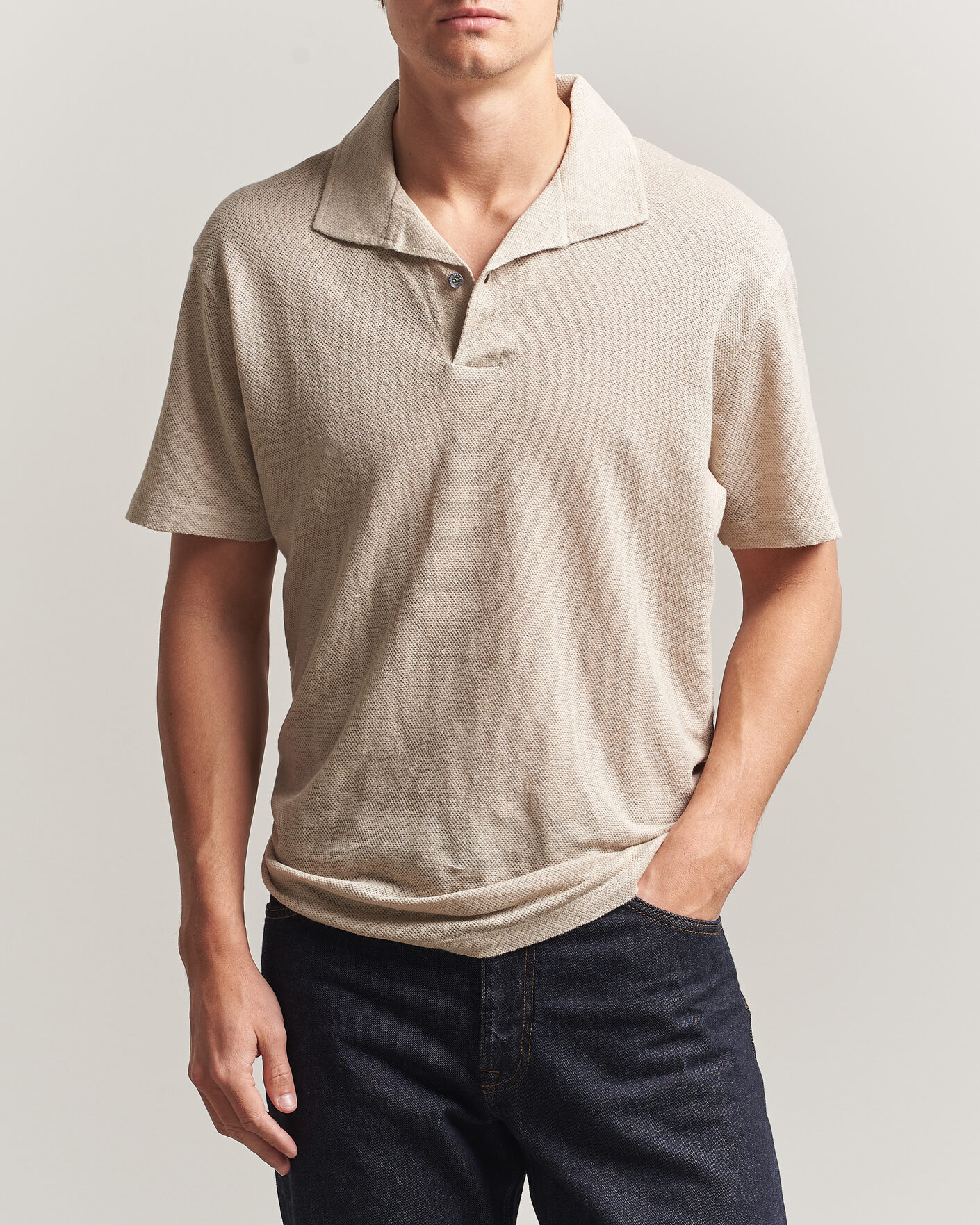 Hombres | Polos | Sunspel | Linen Pique Polo Hazelwood