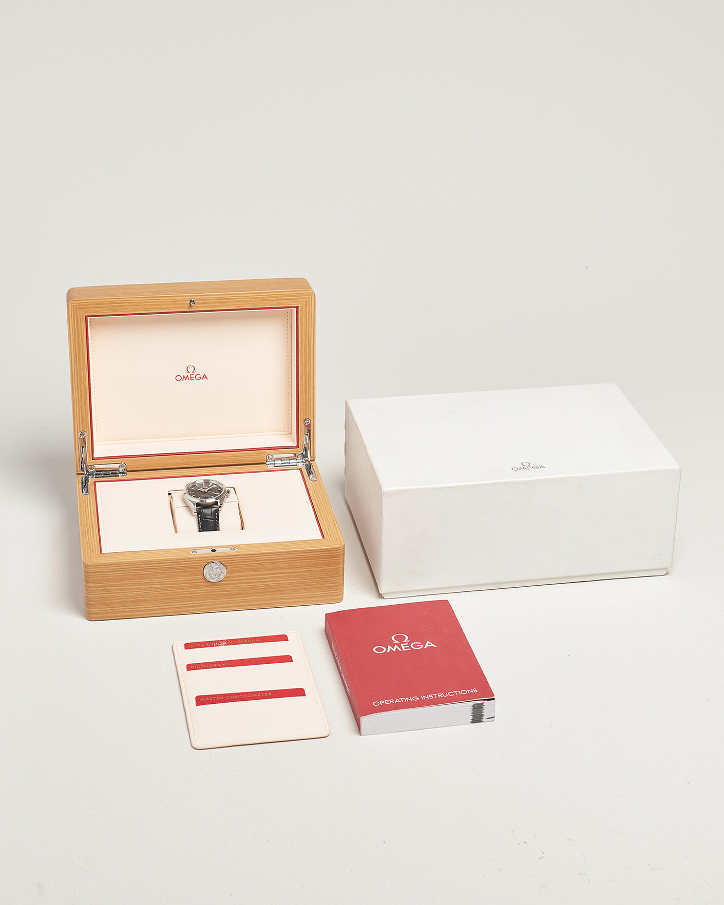 Hombres | Pre-Owned & Vintage Watches | Omega Pre-Owned | Aqua Terra 