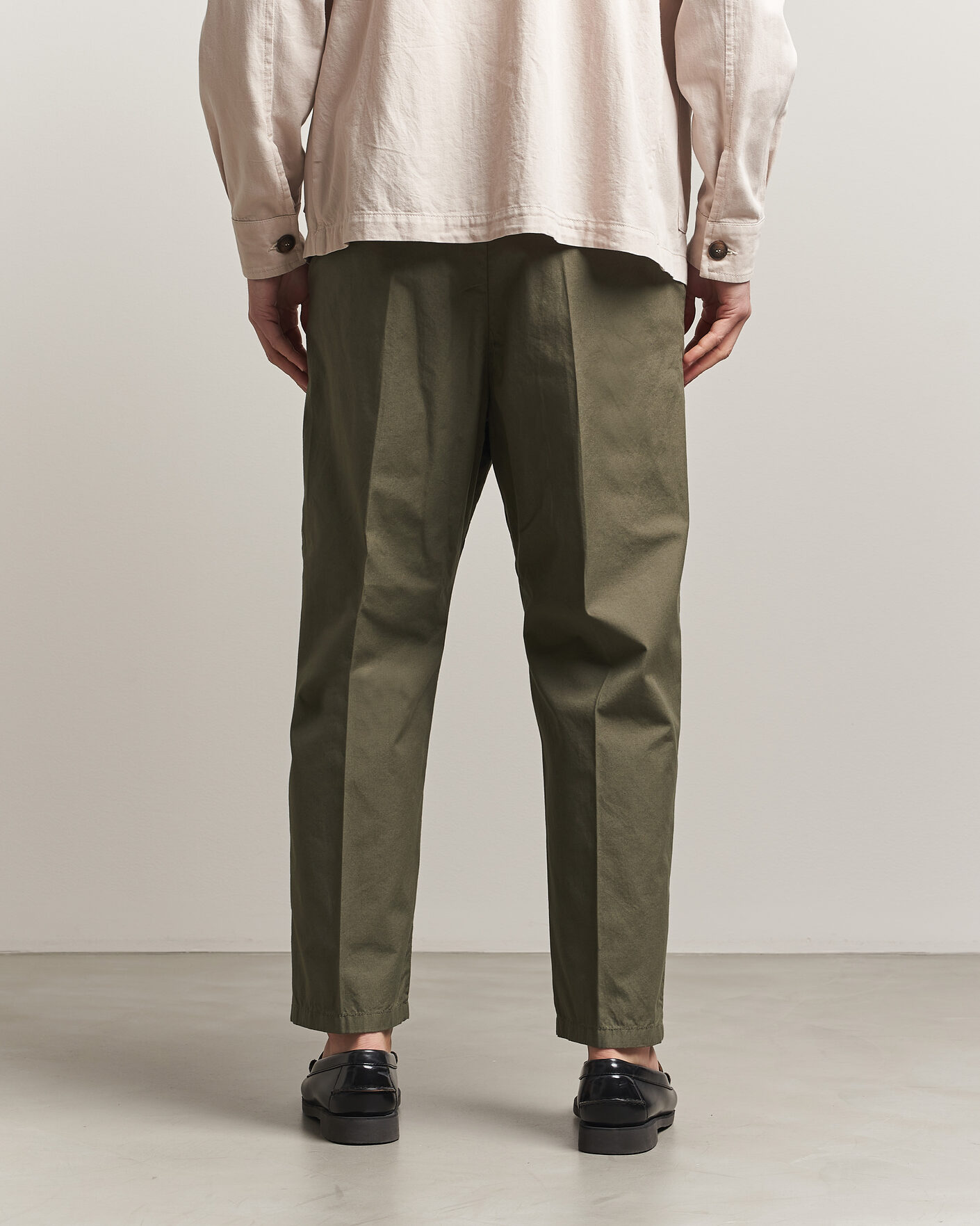 Hombres | Pantalones | Massimo Alba | Stan Pleated Chinos Military