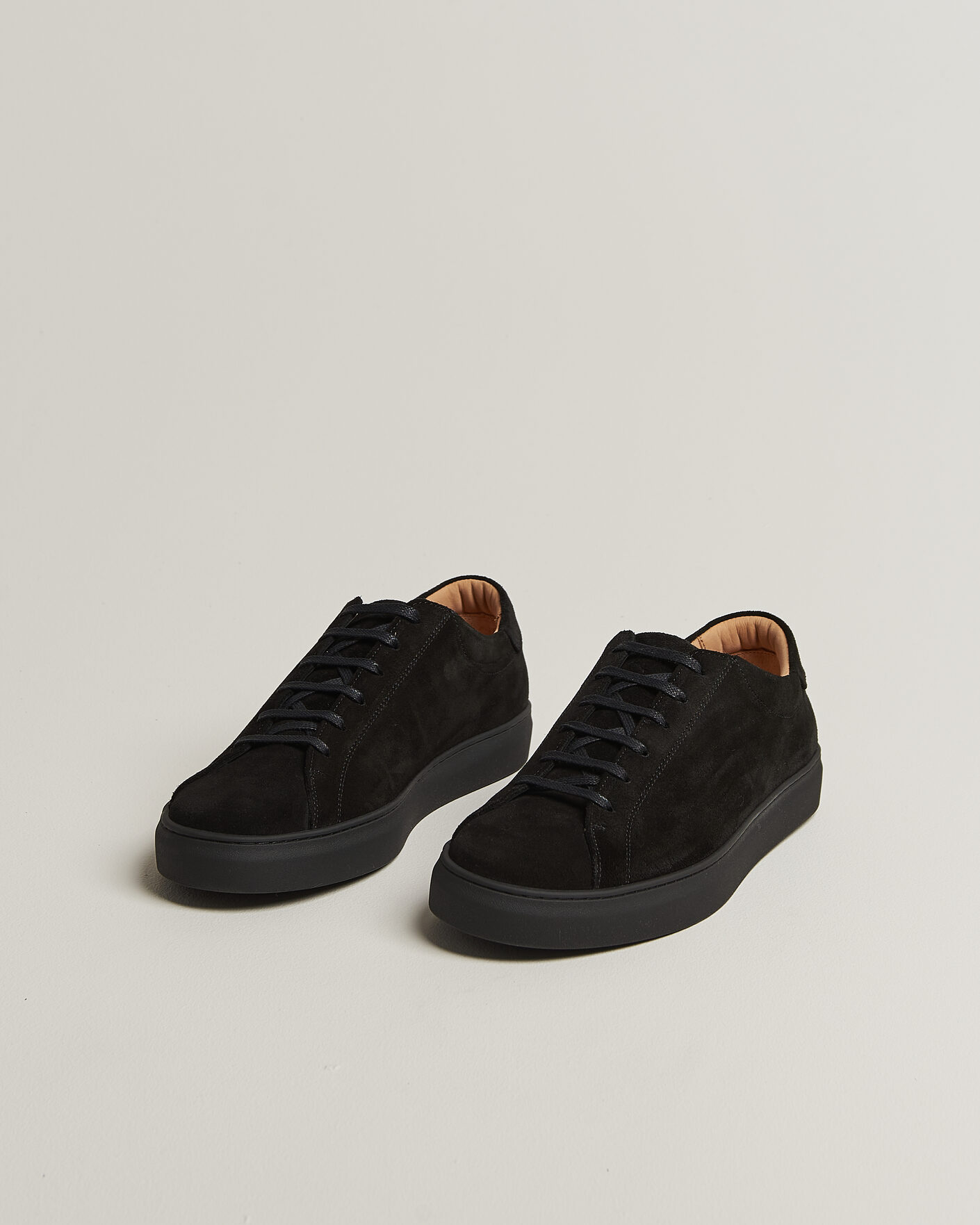 Hombres | Zapatillas | Myrqvist | Oaxen Monochrome III Sneakers Black Suede