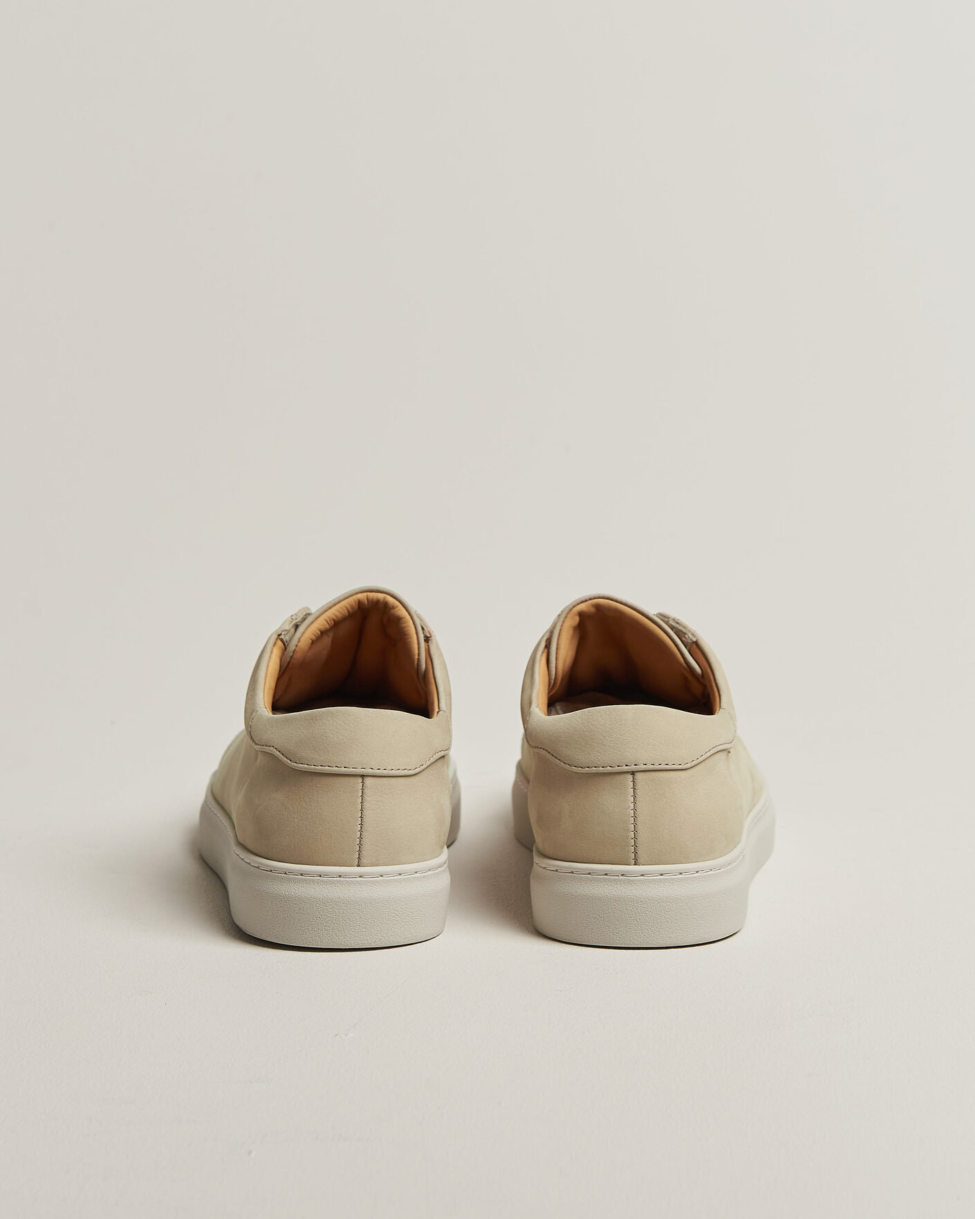 Hombres | Zapatillas | Myrqvist | Alnö Monochrome II Sneakers Beige Nubuck
