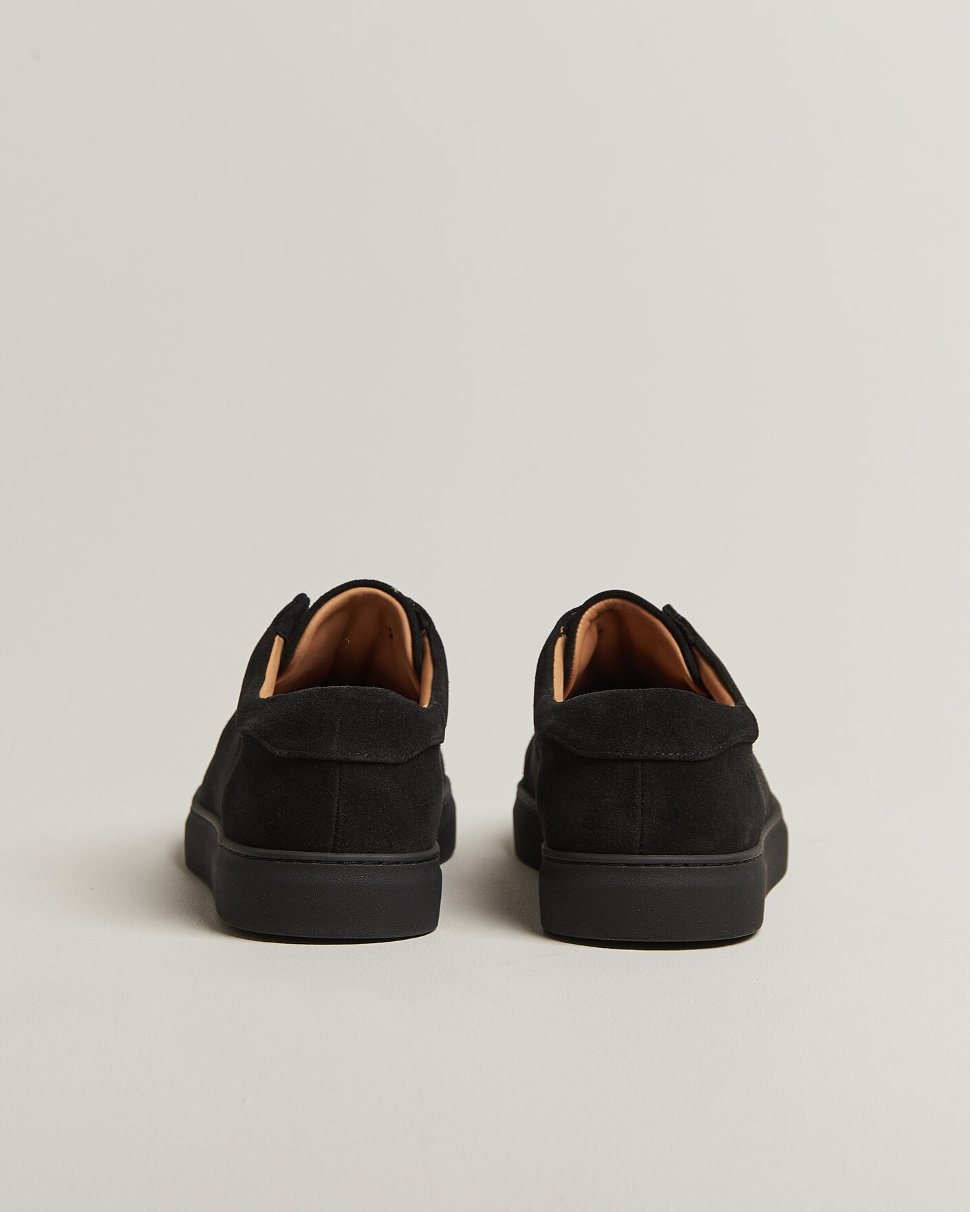 Hombres | Zapatillas | Myrqvist | Alnö Monochrome II Sneakers Black Suede