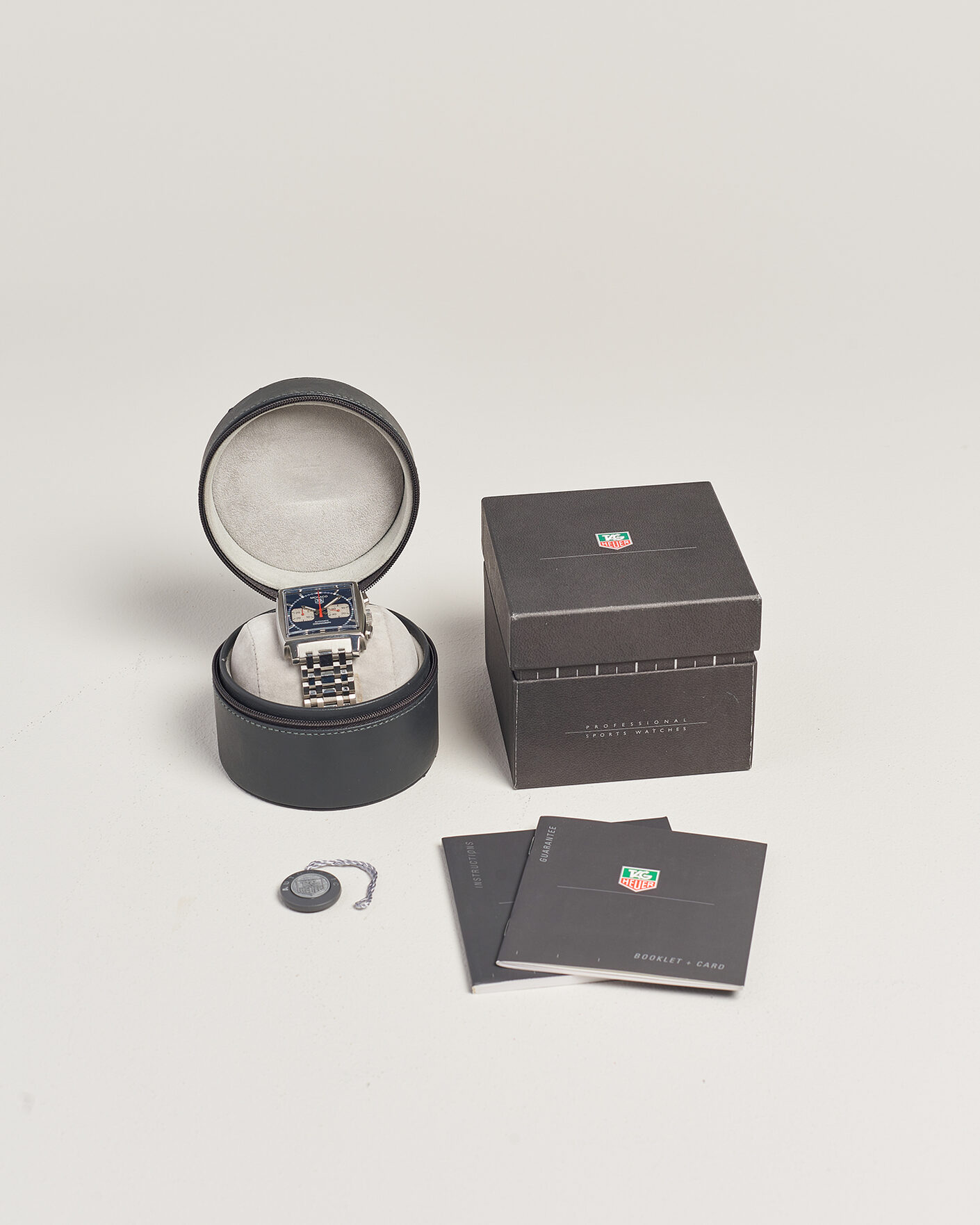 Hombres | Pre-Owned & Vintage Watches | Tag Heuer Pre-Owned | Monaco Steve McQueen
