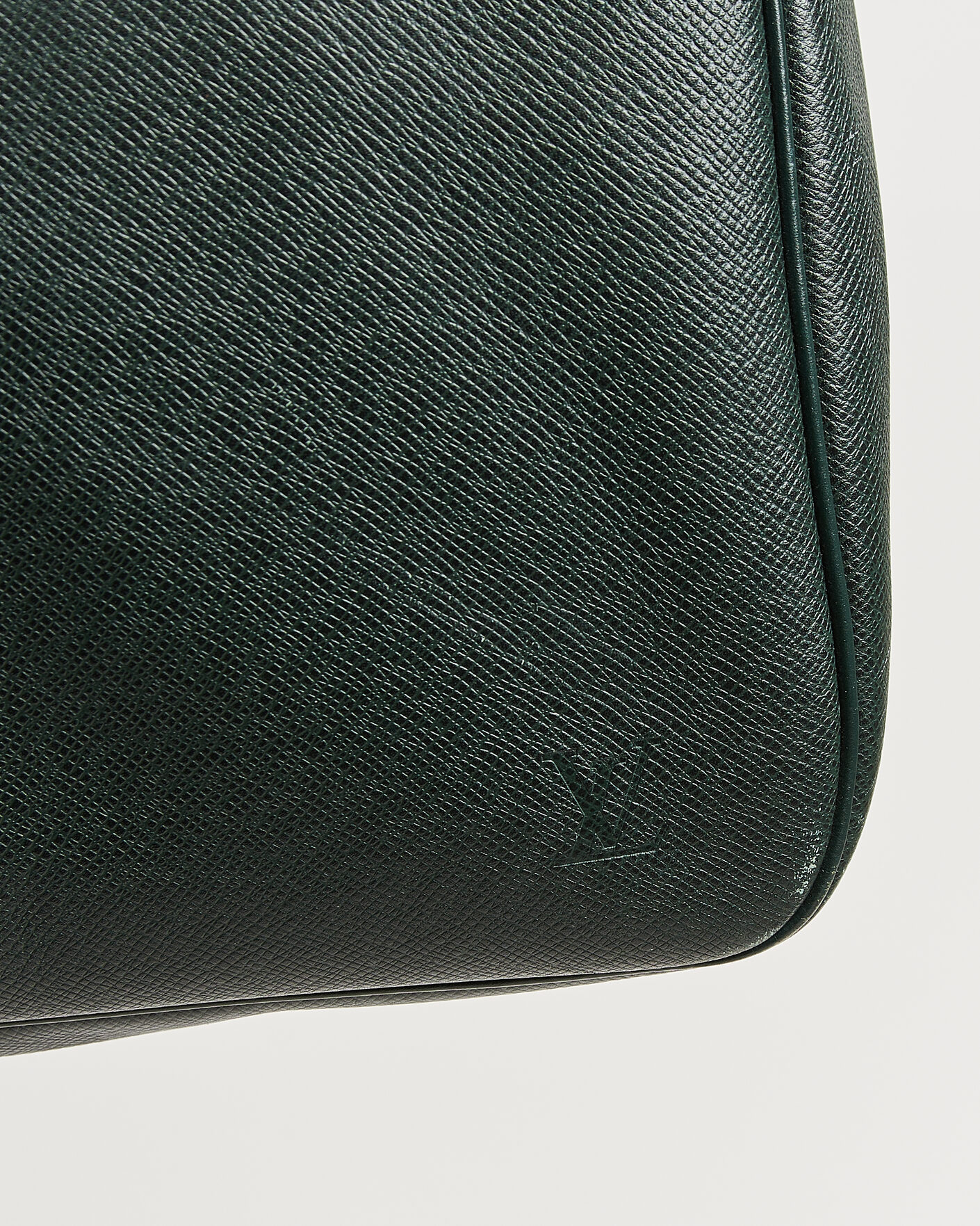 Hombres | Pre-Owned & Vintage Bags | Louis Vuitton Pre-Owned | Taiga Kendall GM Bag Green