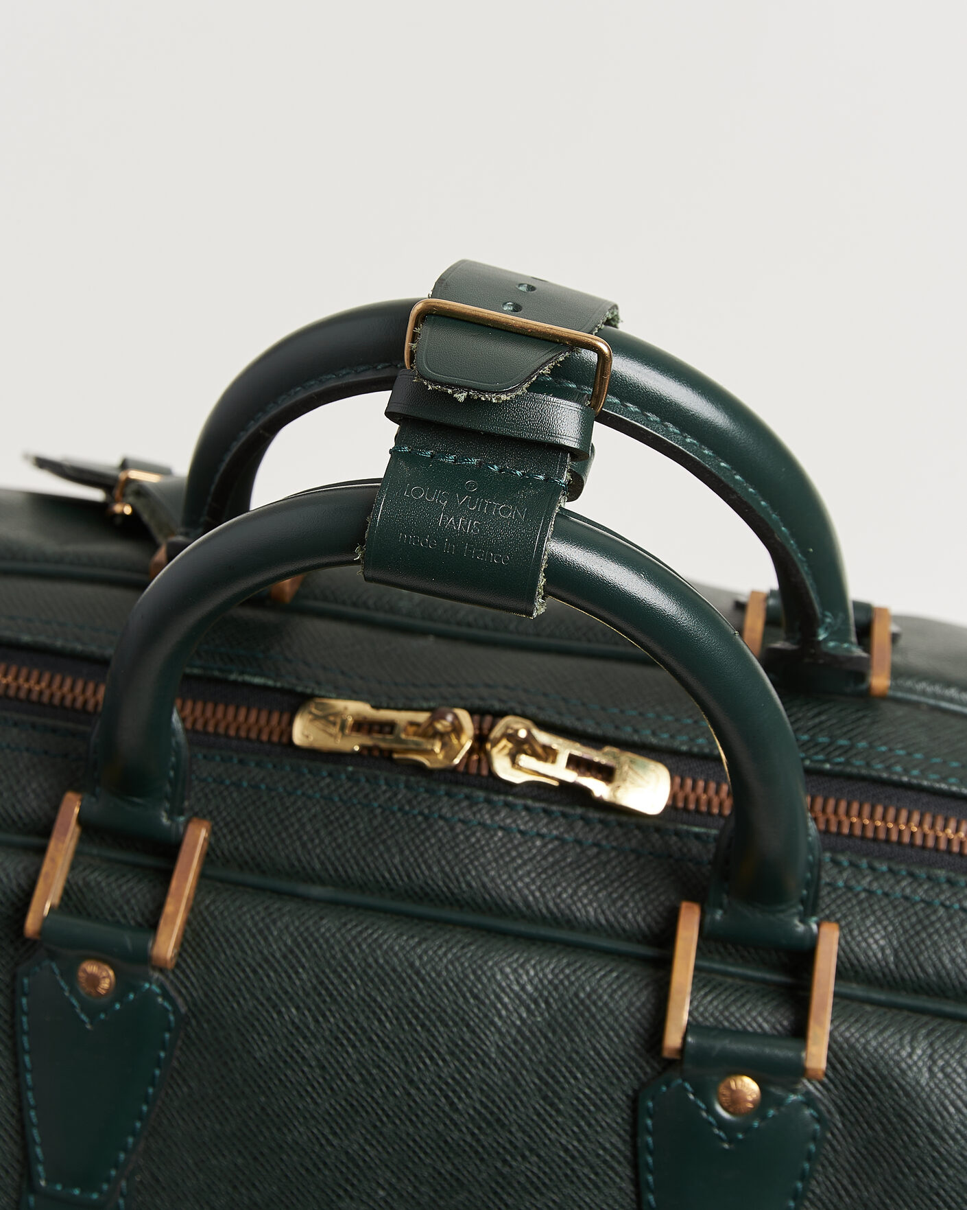 Hombres | Pre-Owned & Vintage Bags | Louis Vuitton Pre-Owned | Taiga Kendall GM Bag Green