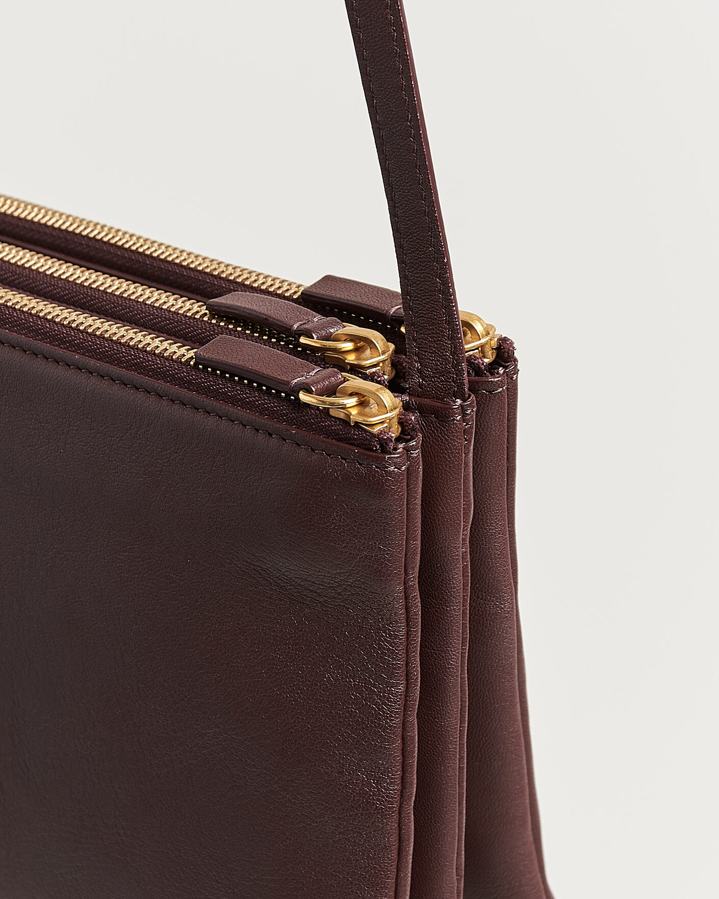 Hombres | Pre-Owned & Vintage Bags | Celine Pre-Owned | Trio Bag Medium Leather Burgundy