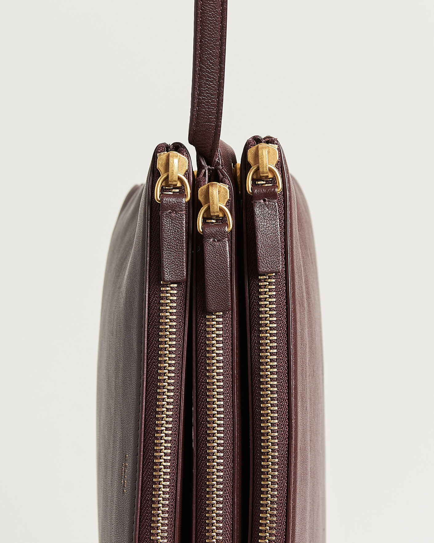 Hombres | Pre-Owned & Vintage Bags | Celine Pre-Owned | Trio Bag Medium Leather Burgundy