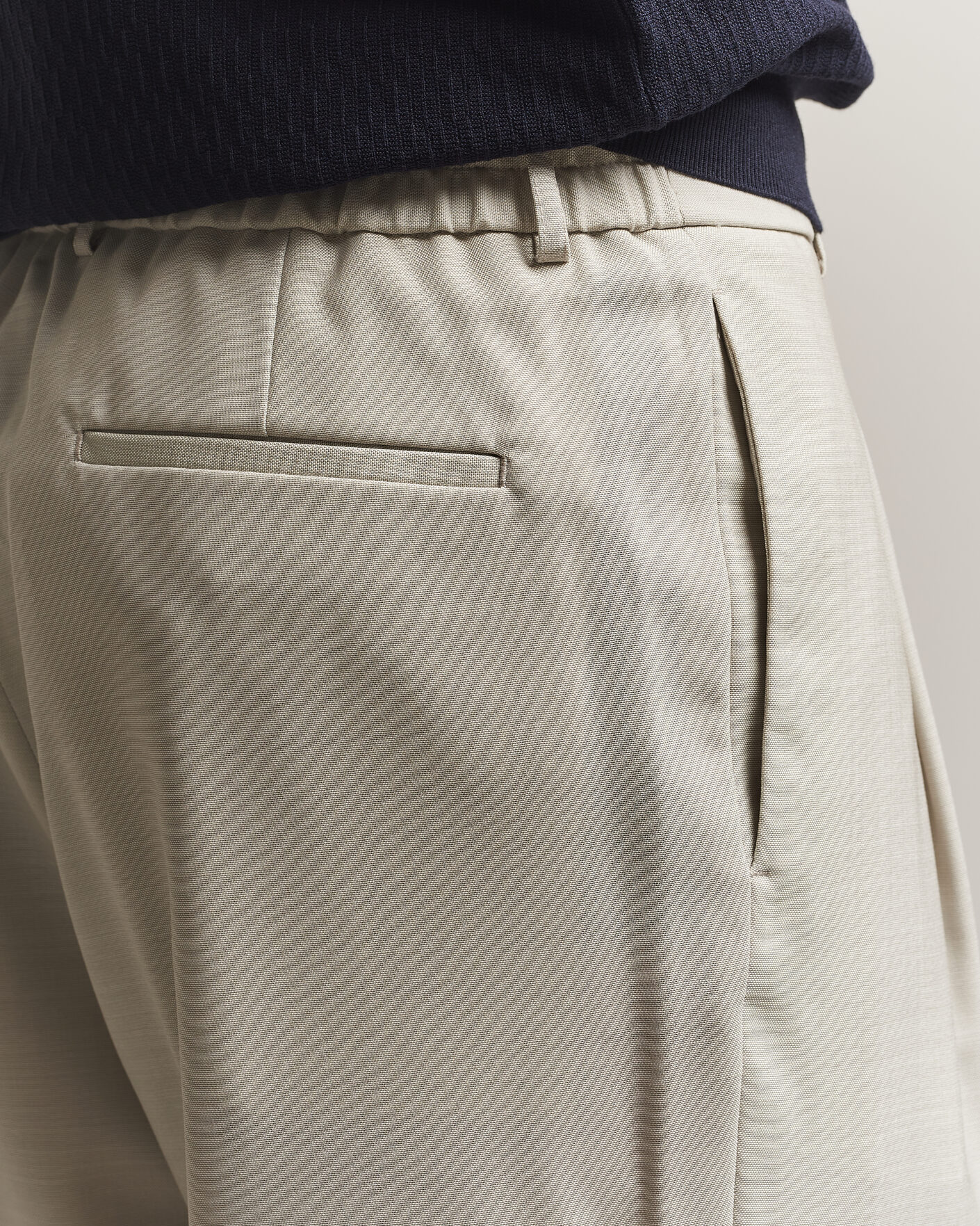 Hombres | Pantalones | BOSS BLACK | Pat Pleated Wool Trousers Light Beige