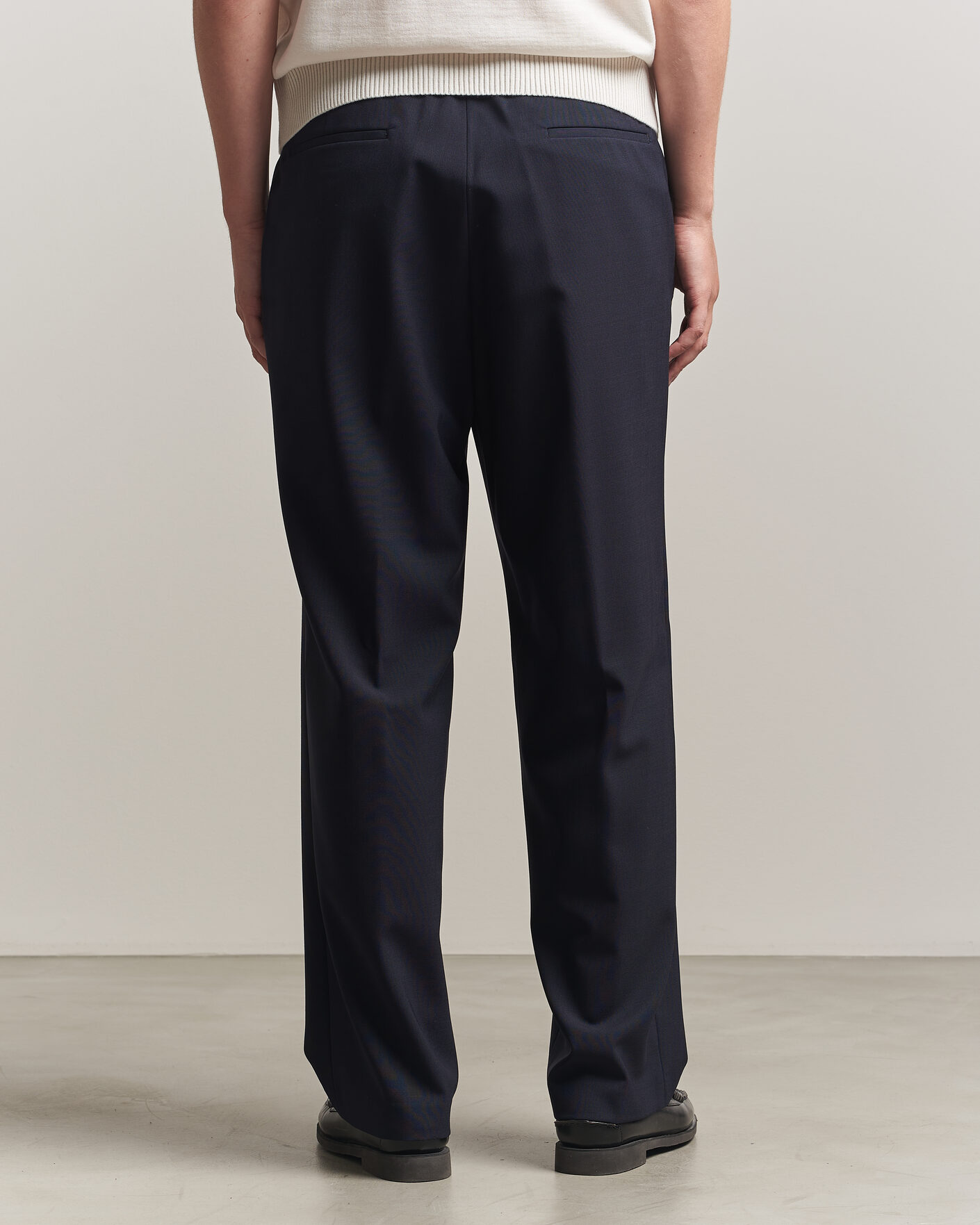 Hombres | Pantalones | BOSS BLACK | Pat Pleated Wool Trousers Dark Blue