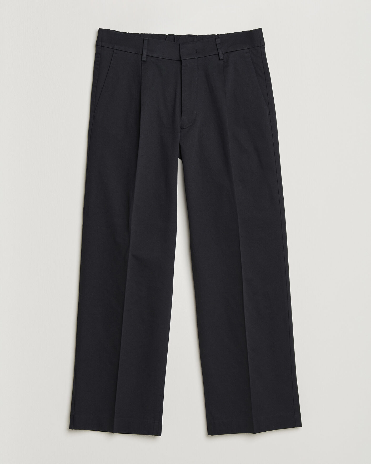 Hombres | Pantalones | NN07 | Kay Relaxed Fit Pleated Cotton Trousers Navy Blue