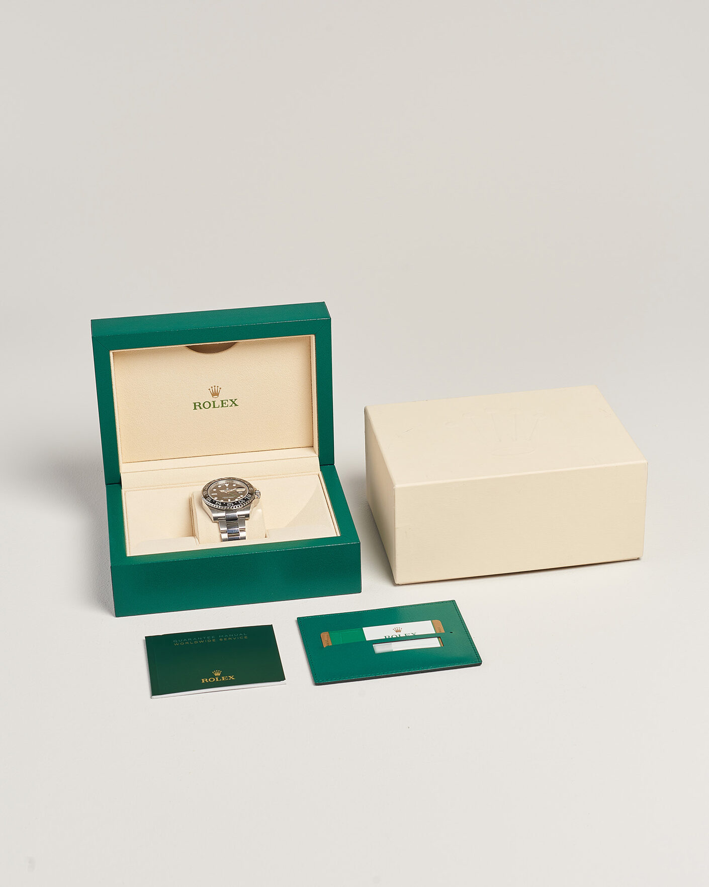 Hombres | Pre-Owned & Vintage Watches | Rolex Pre-Owned | GMT Master II