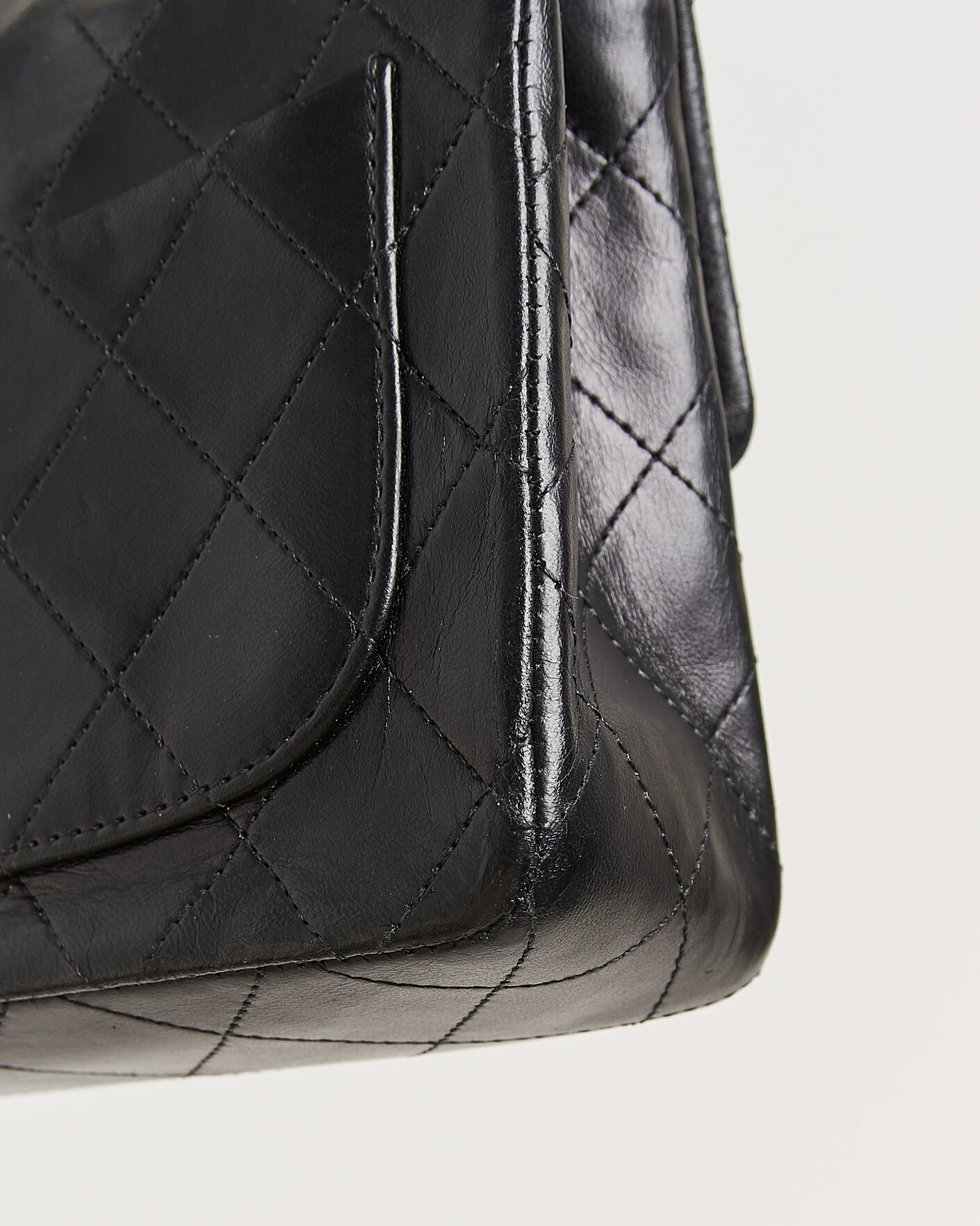 Hombres | Chanel Pre-Owned Classic Mini Single Flap Square Bag Black | Chanel Pre-Owned | Classic Mini Single Flap Square Bag Black