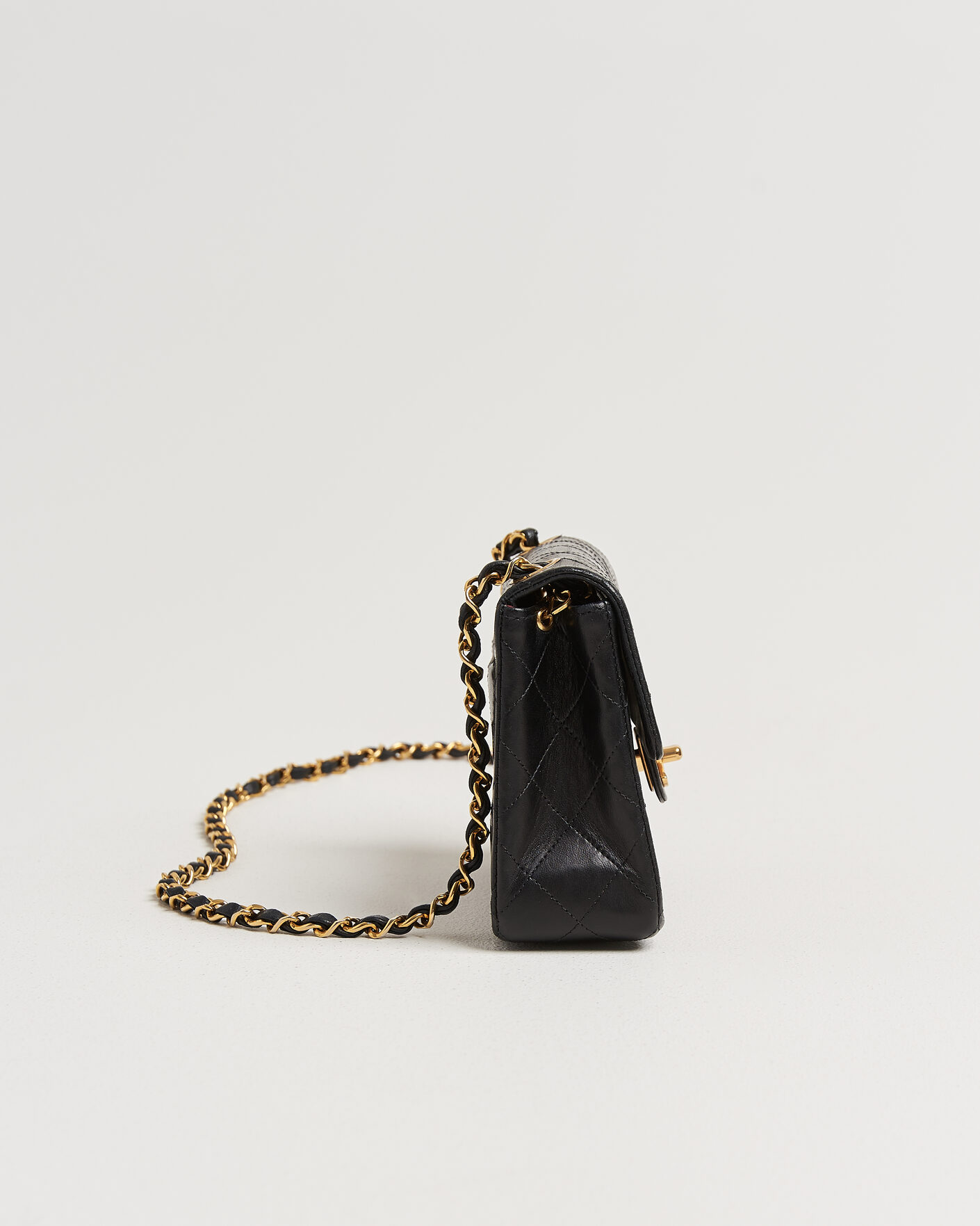 Hombres | Chanel Pre-Owned Classic Mini Single Flap Square Bag Black | Chanel Pre-Owned | Classic Mini Single Flap Square Bag Black
