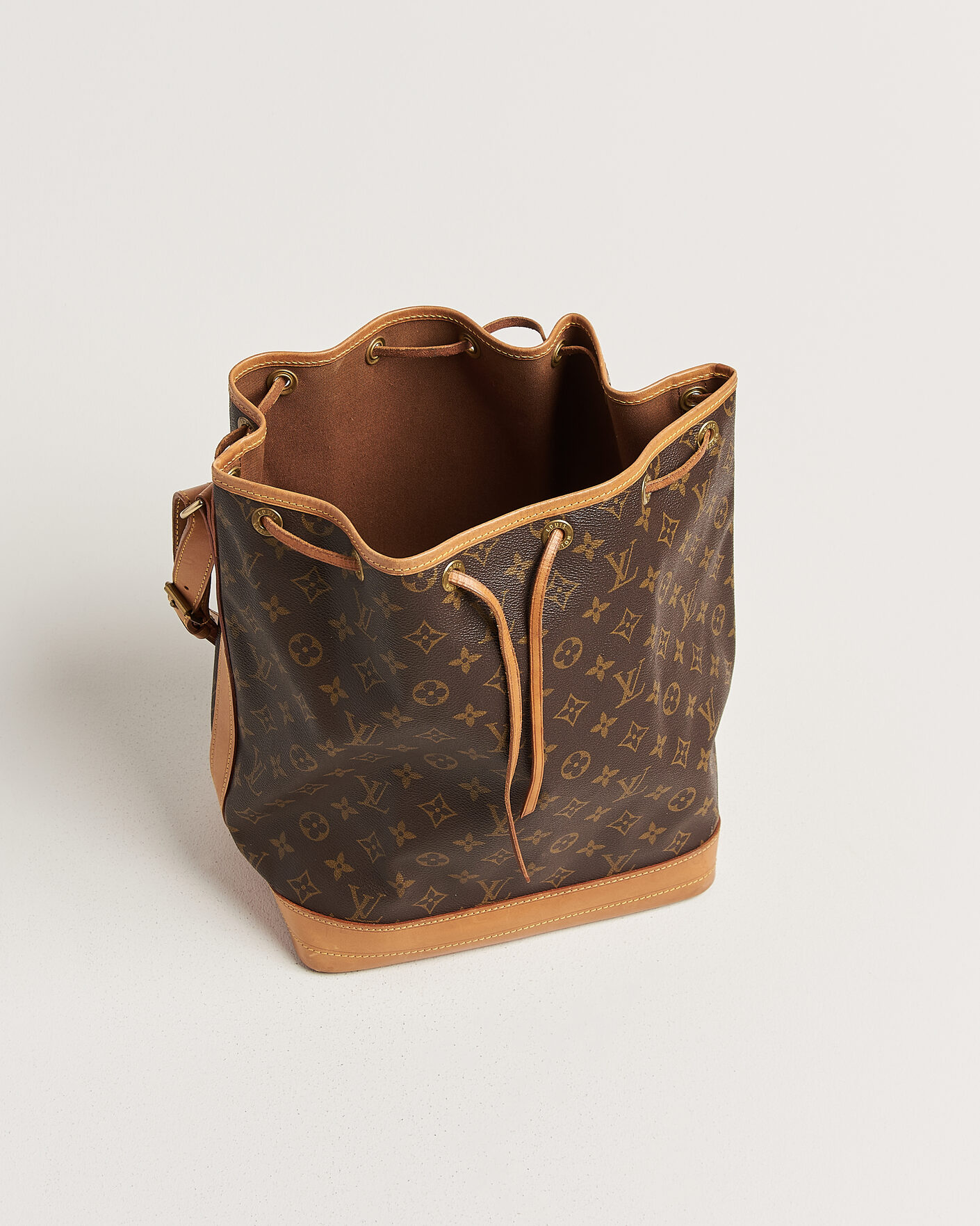 Hombres | Pre-Owned & Vintage Bags | Louis Vuitton Pre-Owned | Noé Monogram
