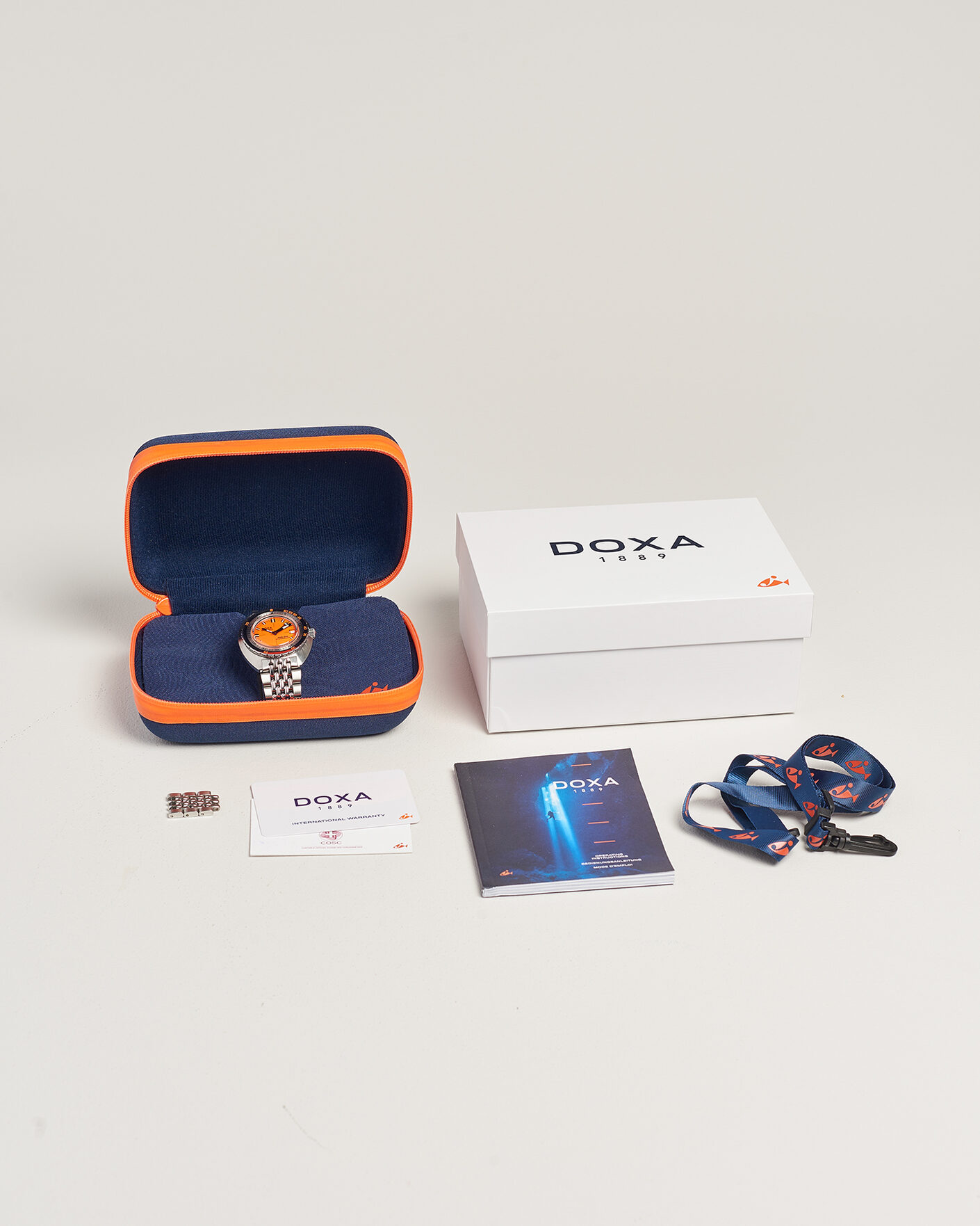 Hombres | Pre-Owned & Vintage Watches | DOXA Pre-Owned | Sub 300 Professional