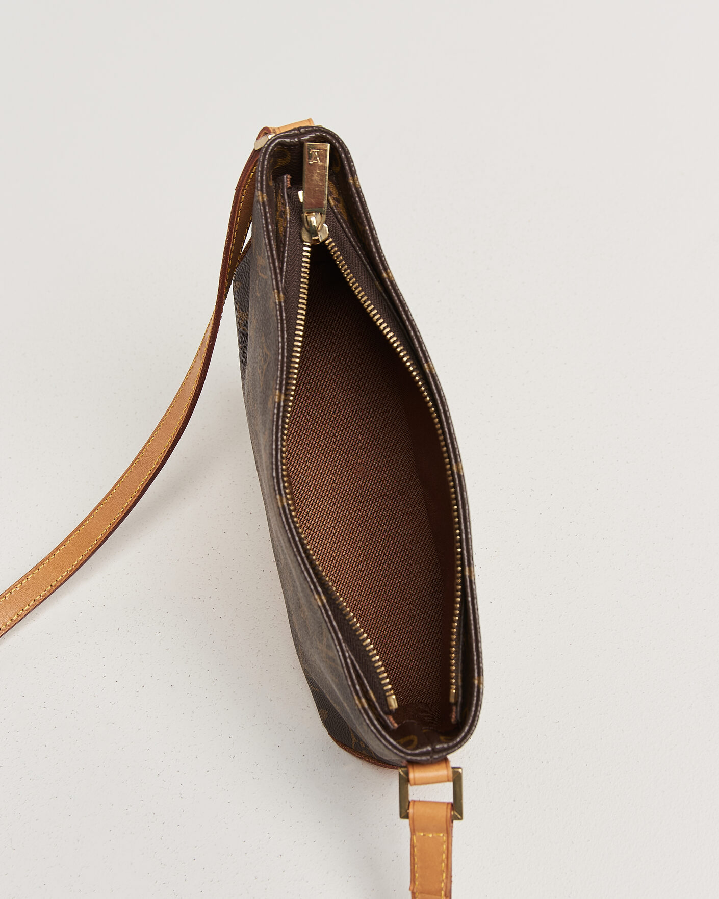 Hombres | Pre-Owned & Vintage Bags | Louis Vuitton Pre-Owned | Trotteur Crossbody Bag Monogram