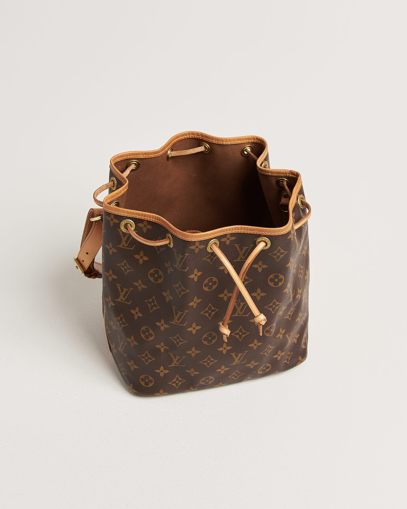 Hombres | Pre-Owned & Vintage Bags | Louis Vuitton Pre-Owned | Petit Noé Monogram