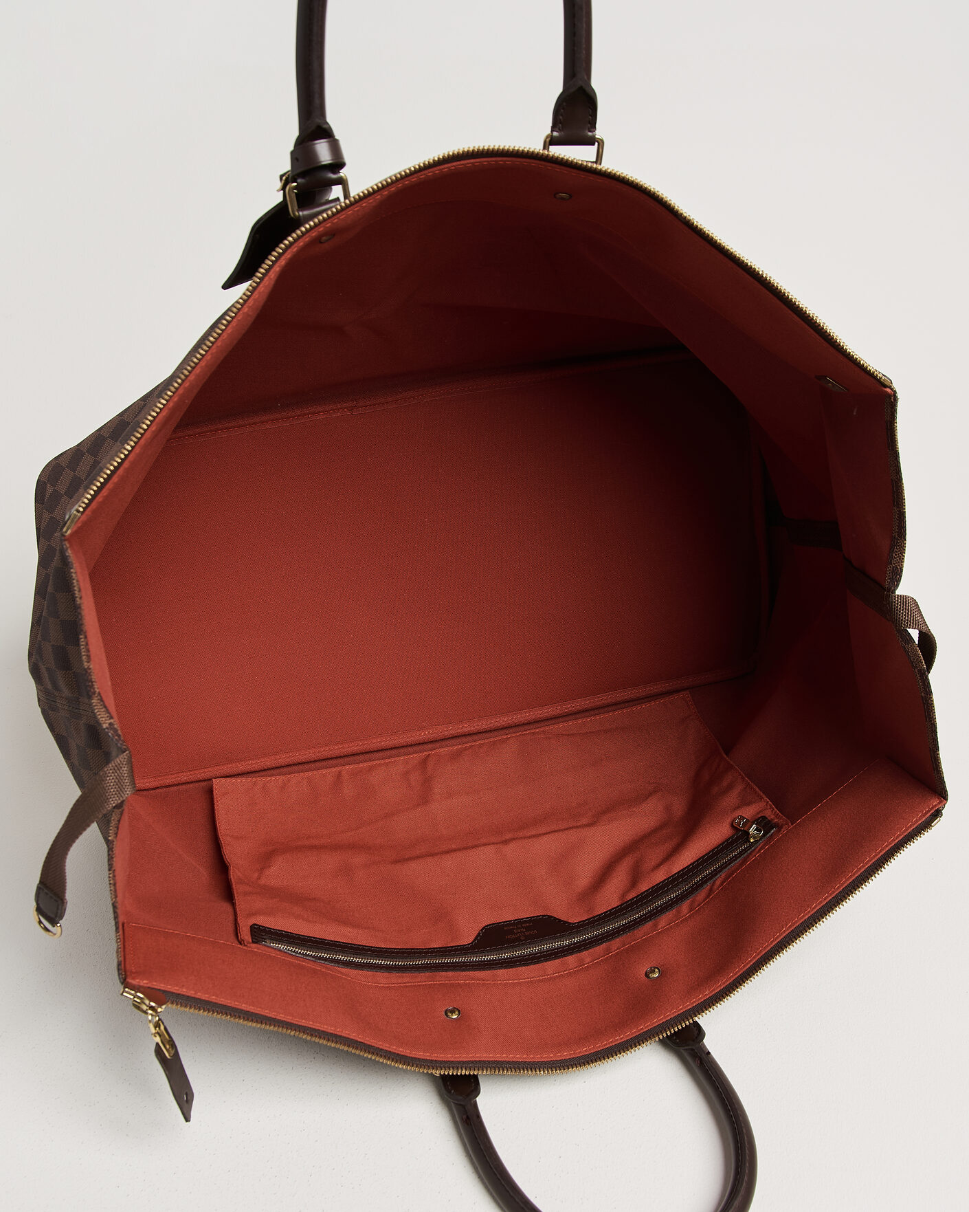 Hombres | Pre-Owned & Vintage Bags | Louis Vuitton Pre-Owned | Greenwich GM Travel Bag Damier Ebene