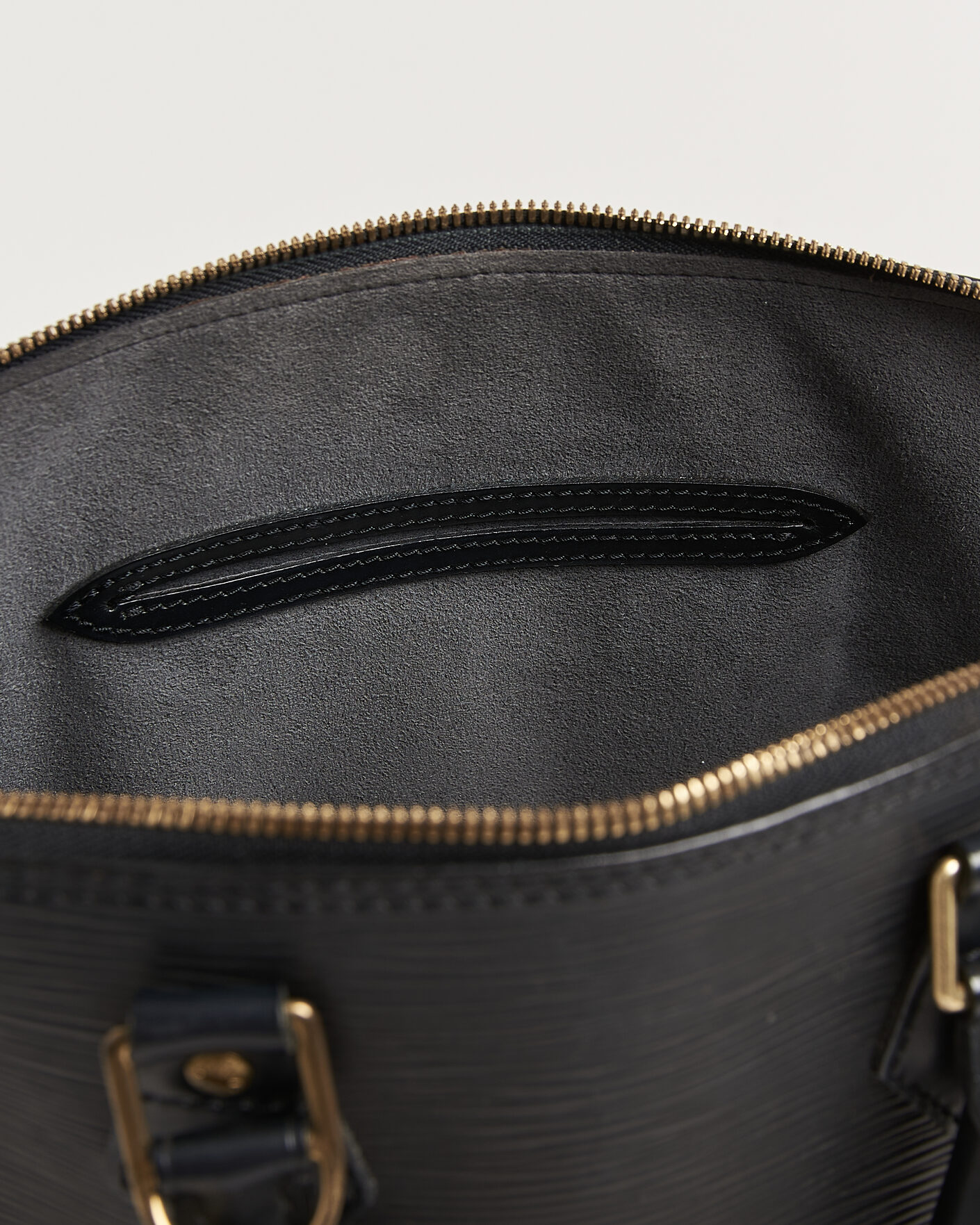 Hombres | Pre-Owned & Vintage Bags | Louis Vuitton Pre-Owned | Alma PM Bag Epi Leather Black